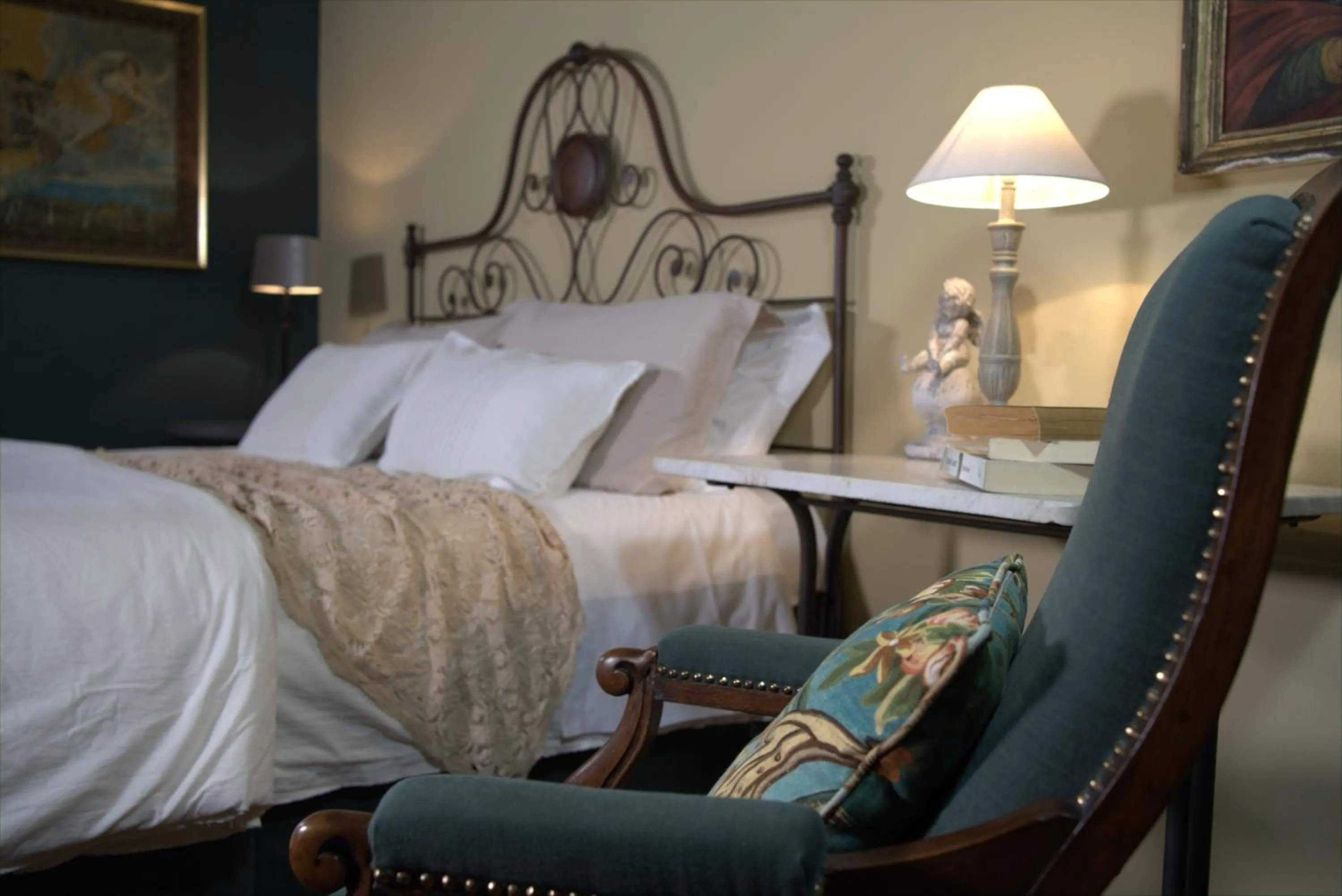 Bed in Antico Casale Mattei - Adult only