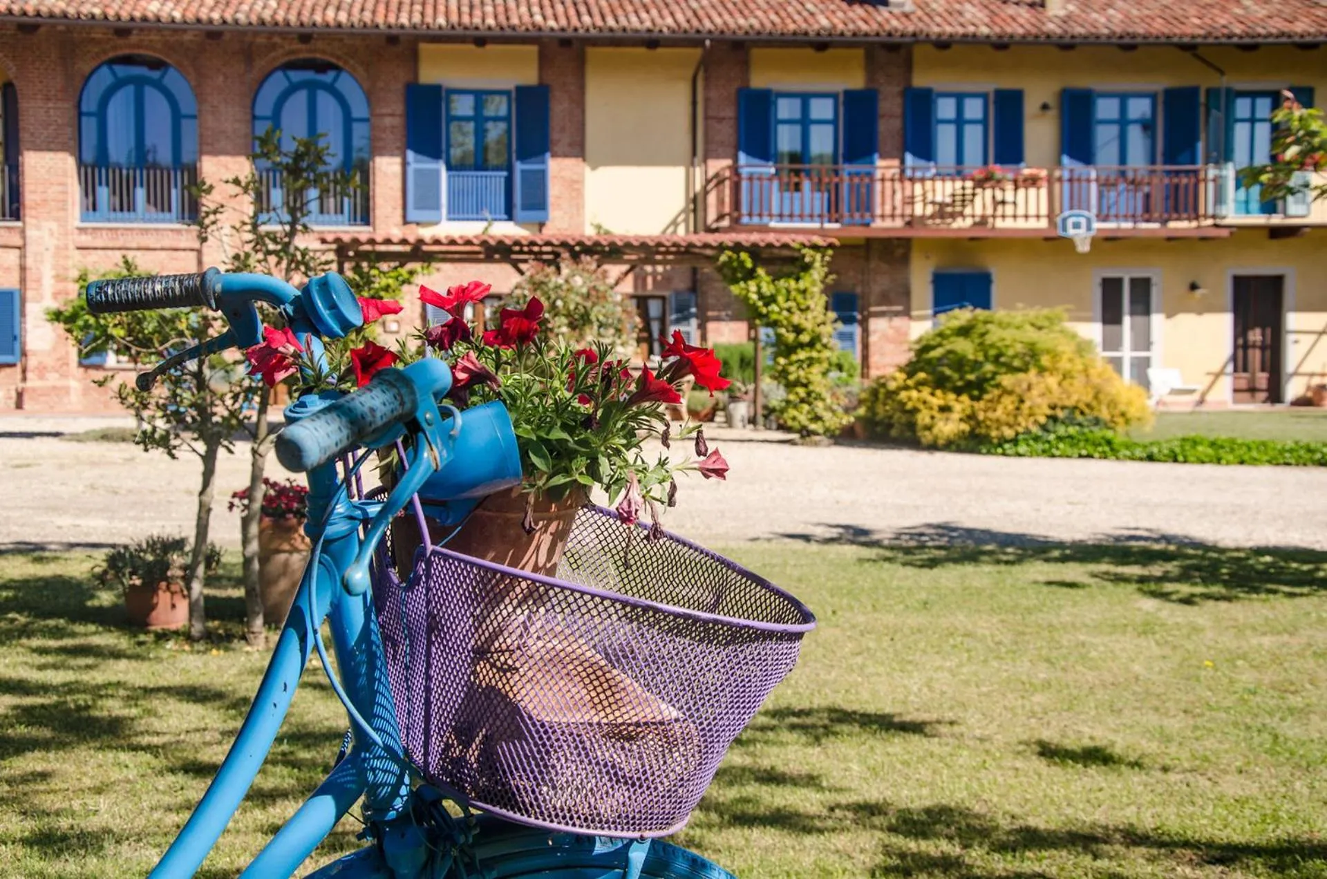 Garden view in Antico Casale Mattei - Adult only