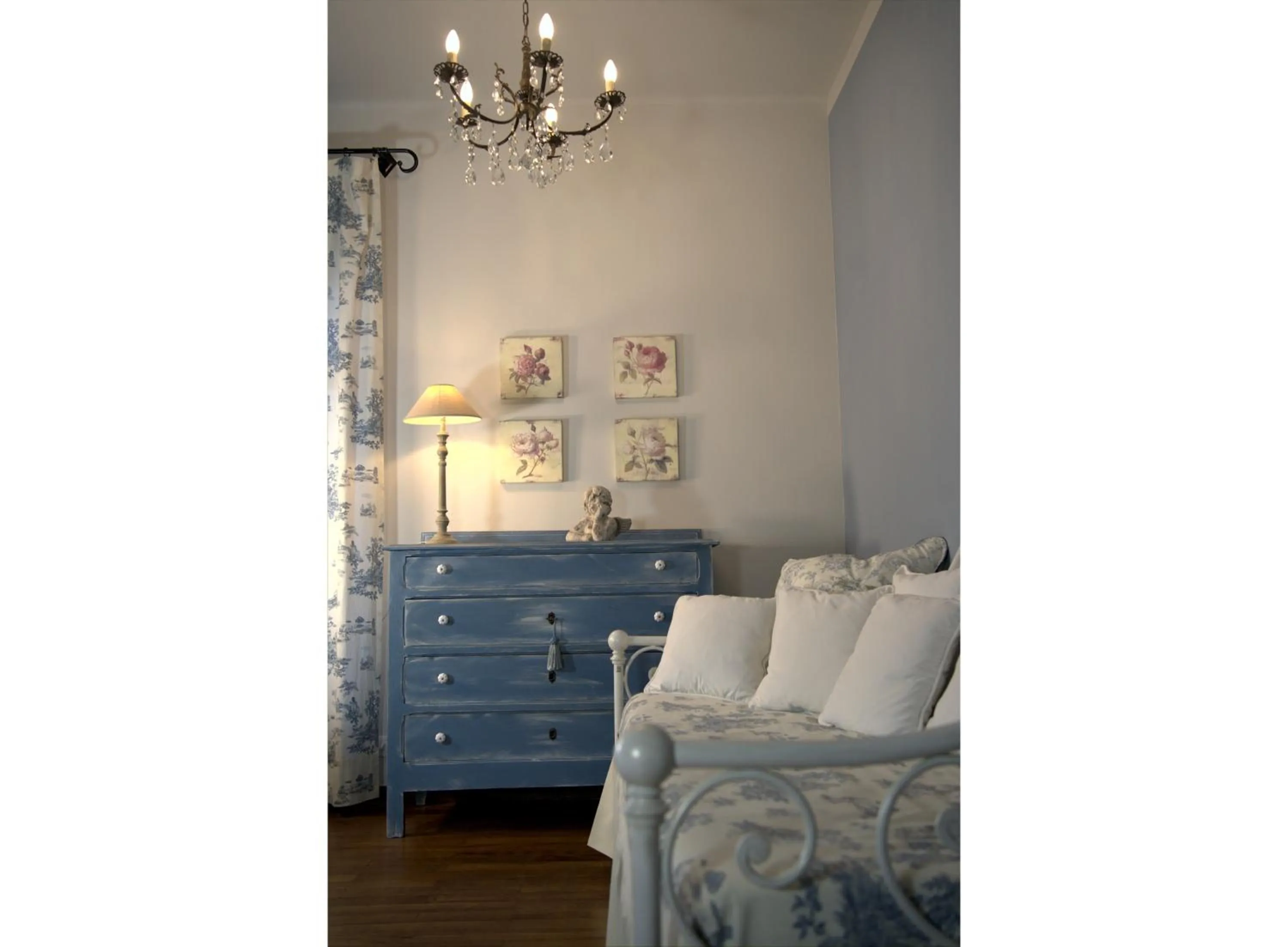 Bedroom in Antico Casale Mattei - Adult only