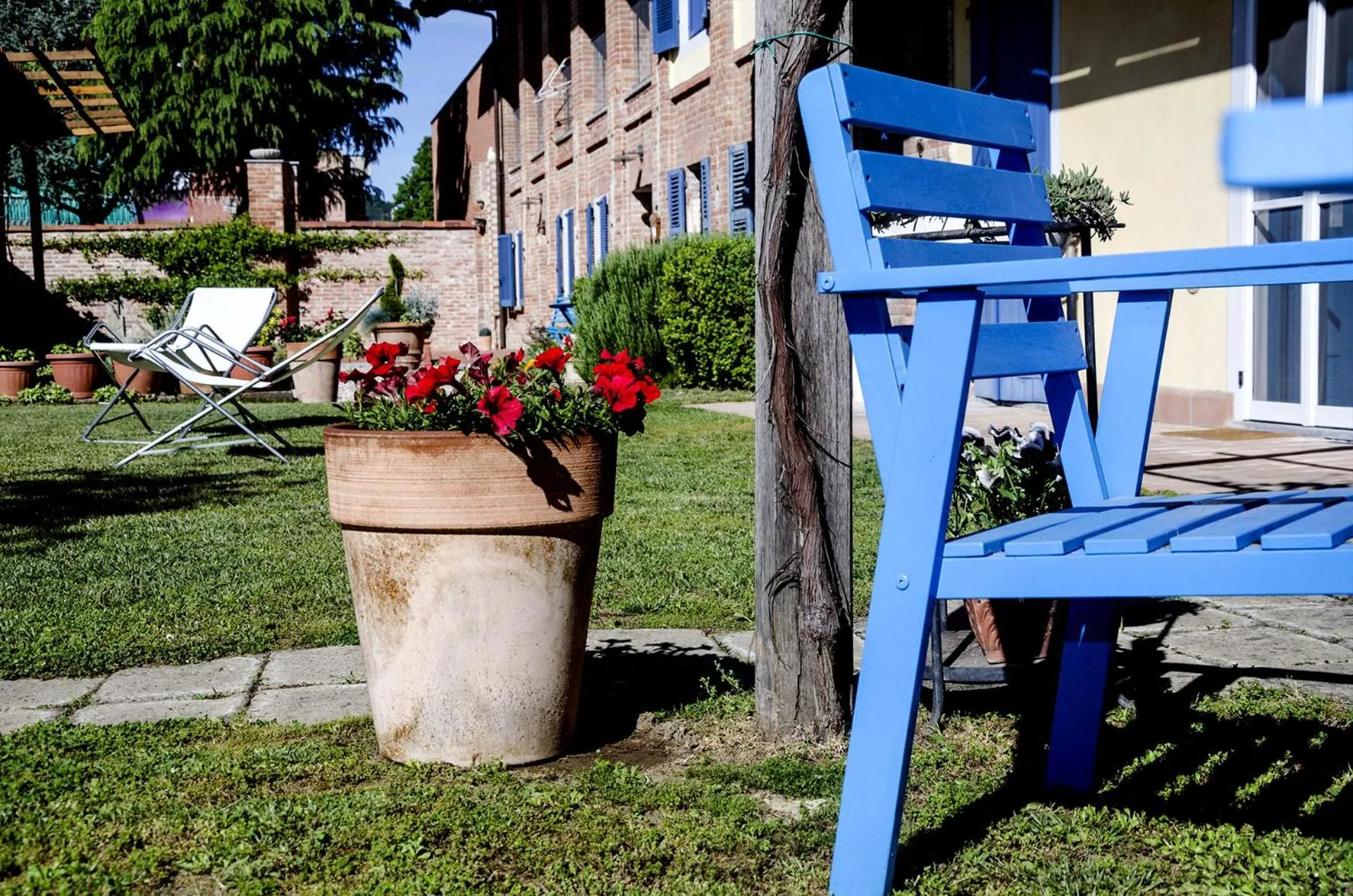 Garden in Antico Casale Mattei - Adult only