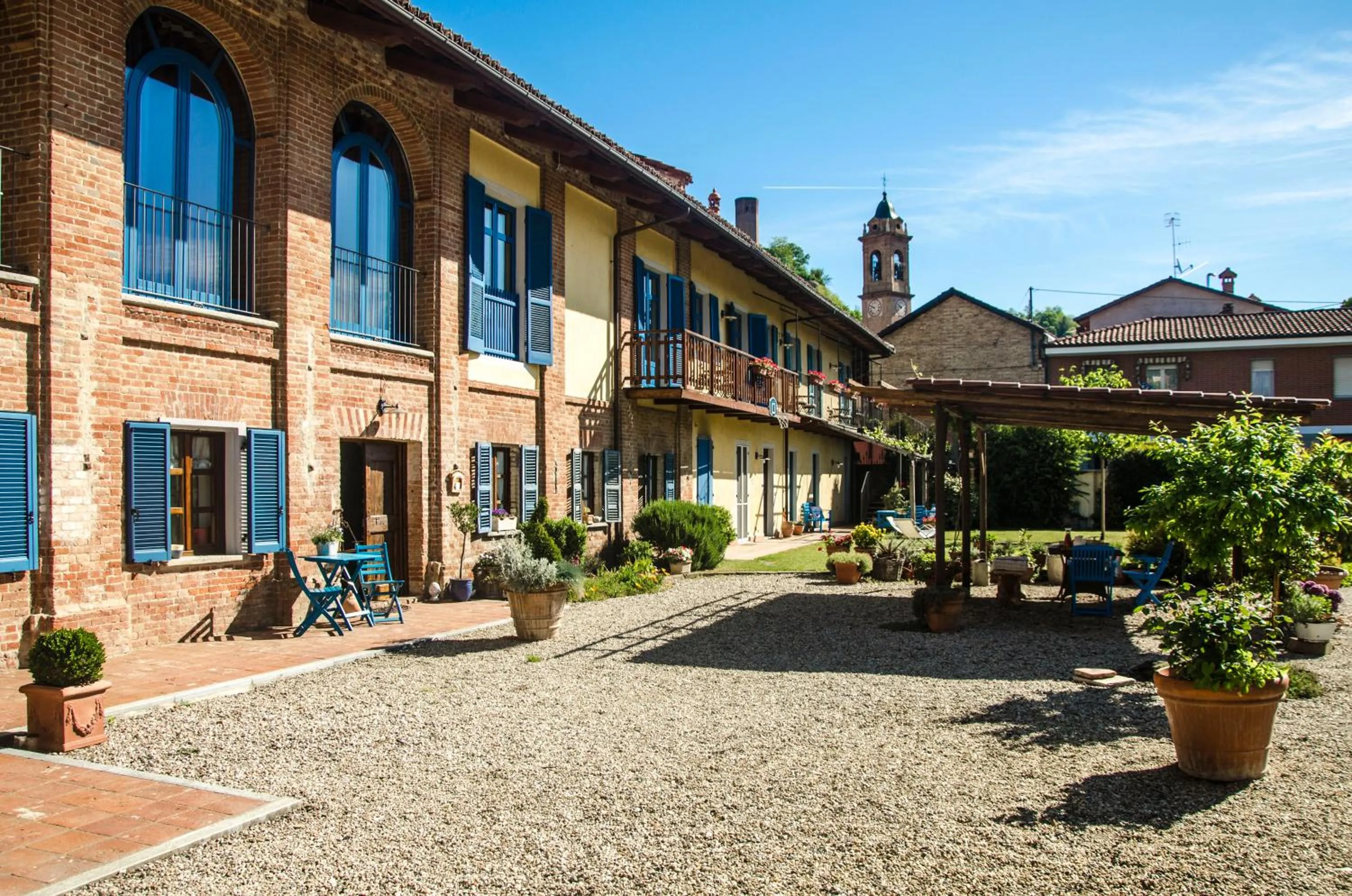 Property building in Antico Casale Mattei - Adult only