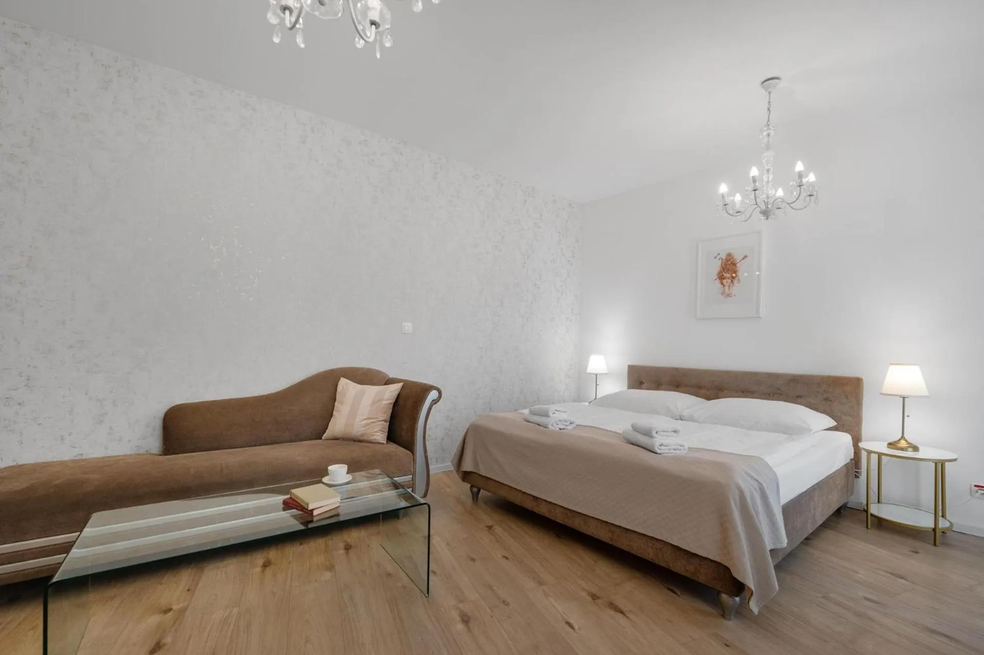 Bed in Garni Hotel VIRGO