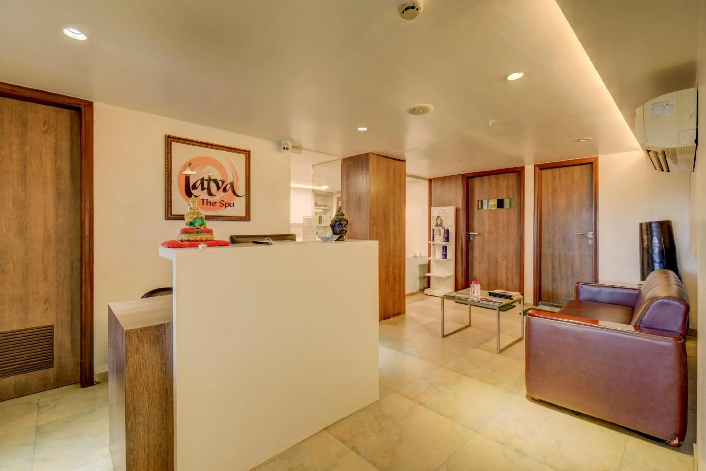 Seating area in The SSK Solitaire Hotel & Banquets