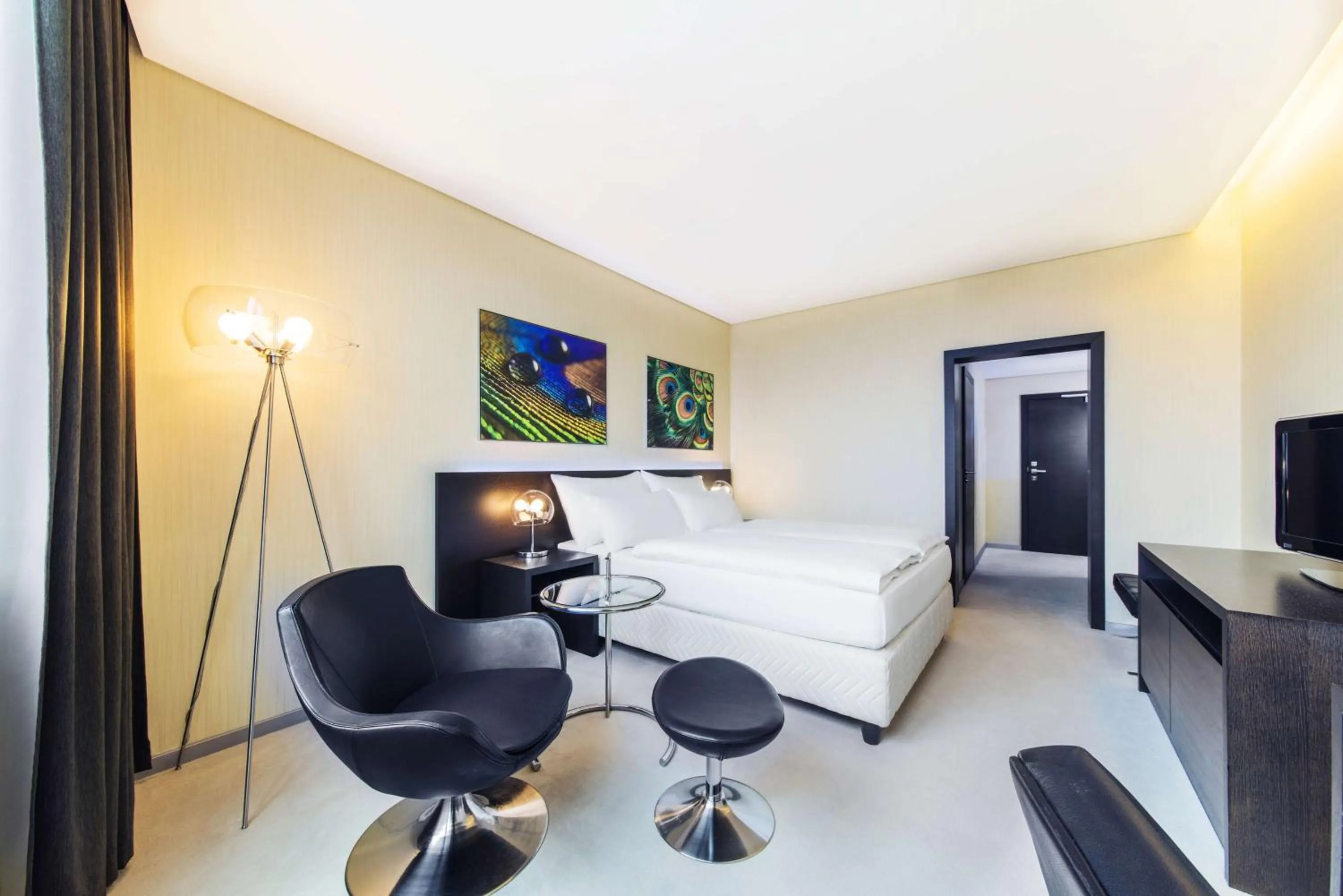 Photo of the whole room in NH Bratislava Gate One