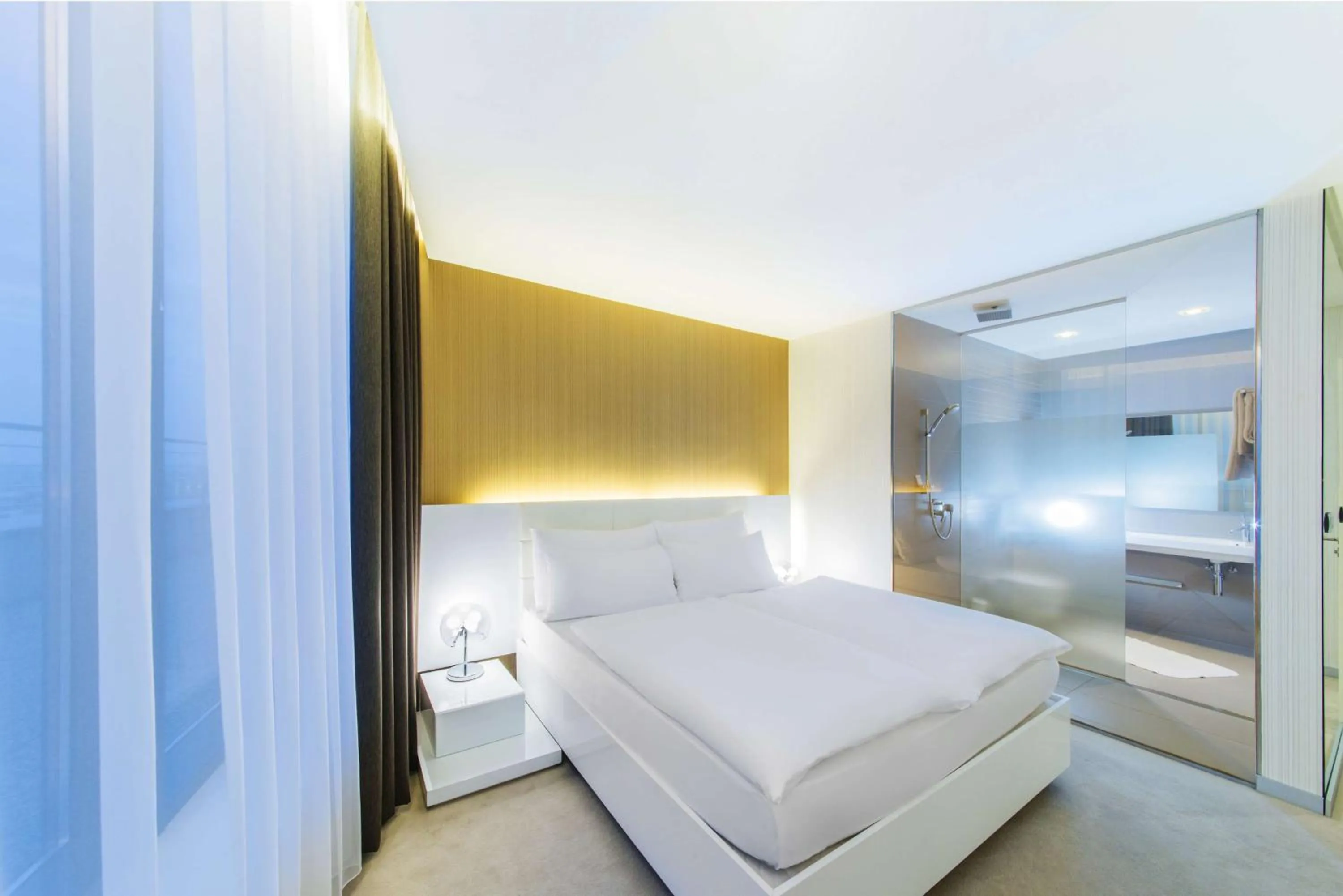 Photo of the whole room, Bed in NH Bratislava Gate One