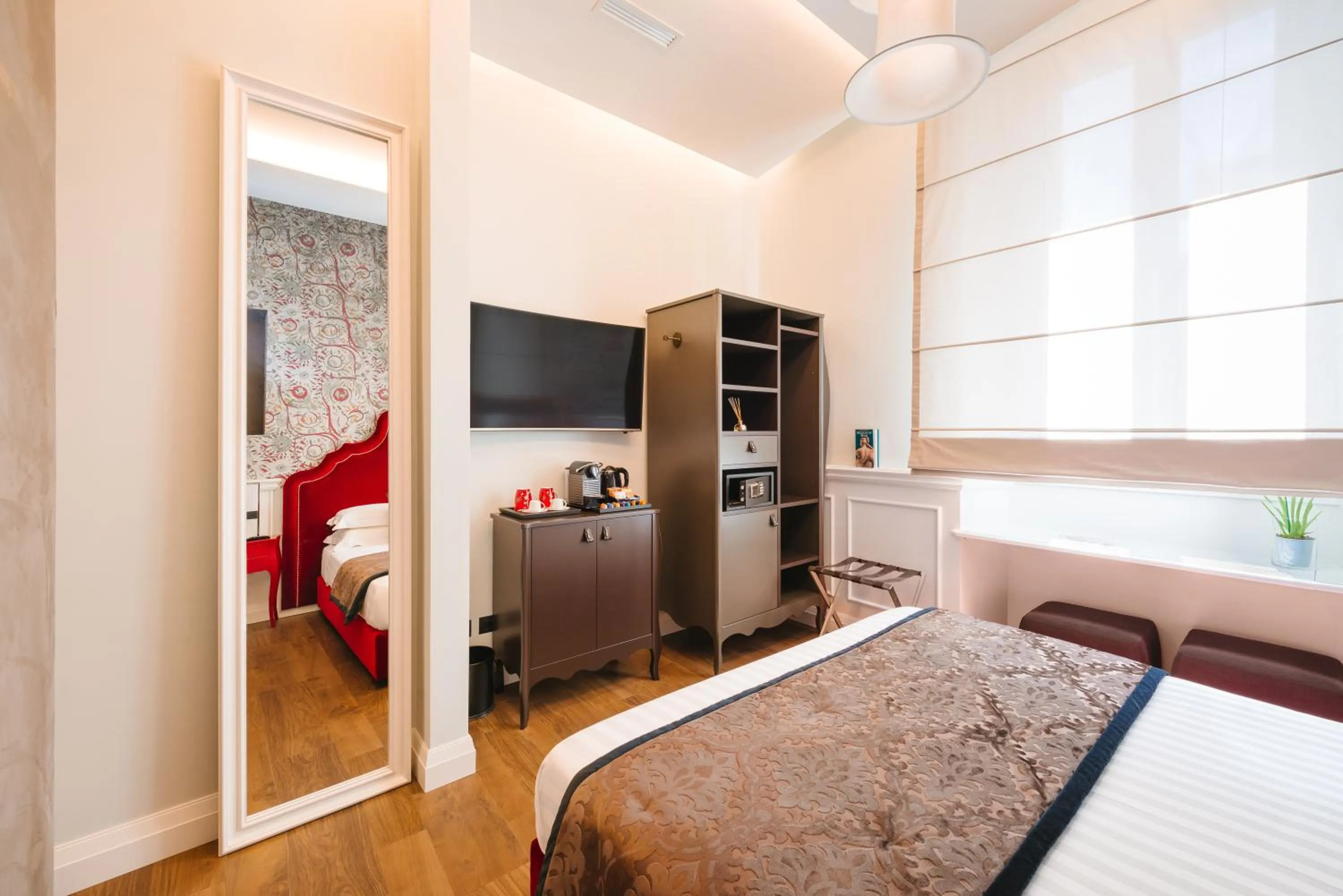 TV and multimedia, Bed in DC Collection Spagna