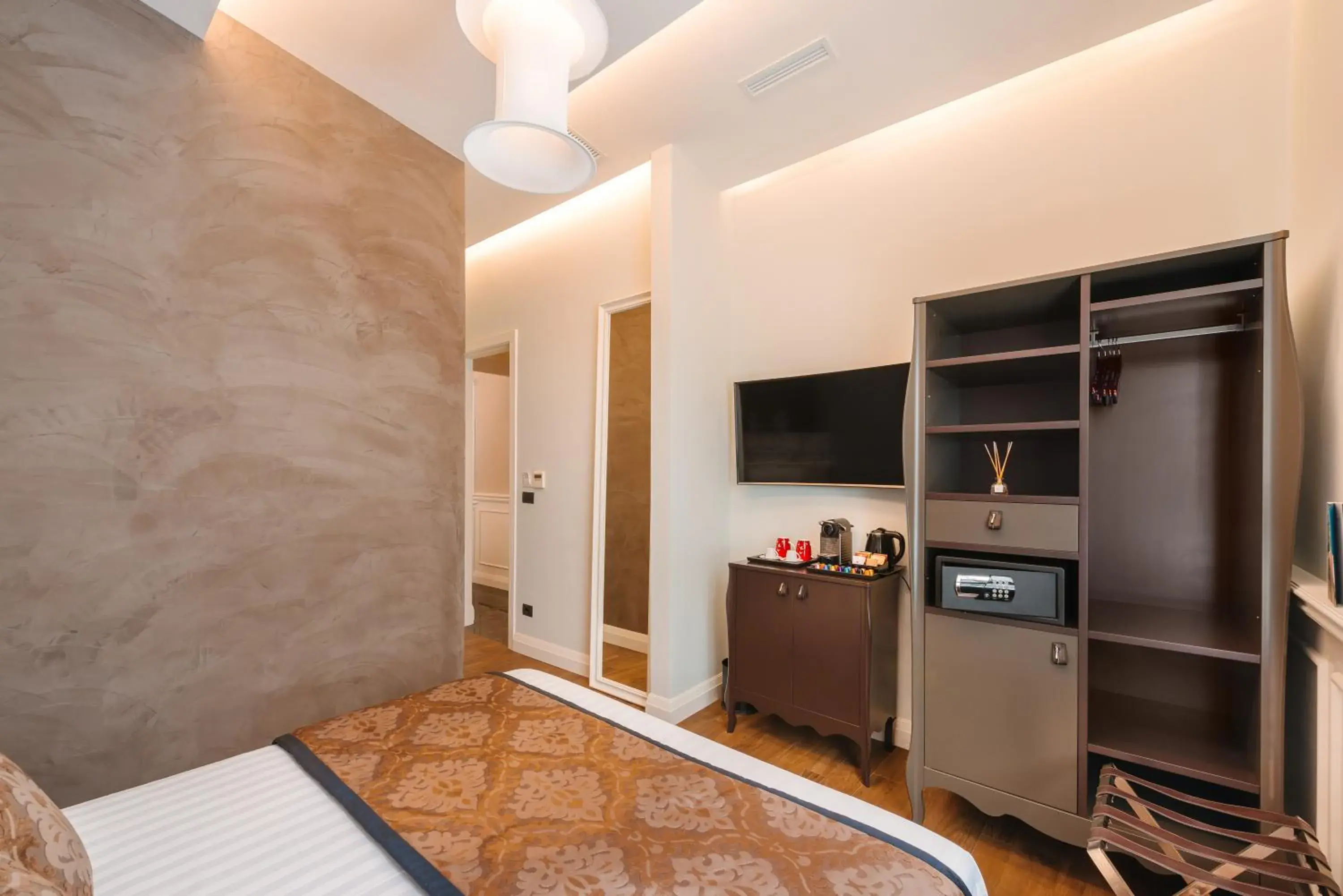 Deluxe Double or Twin Room in DC Collection Spagna Deluxe Double or Twin Room in DC Collection Spagna