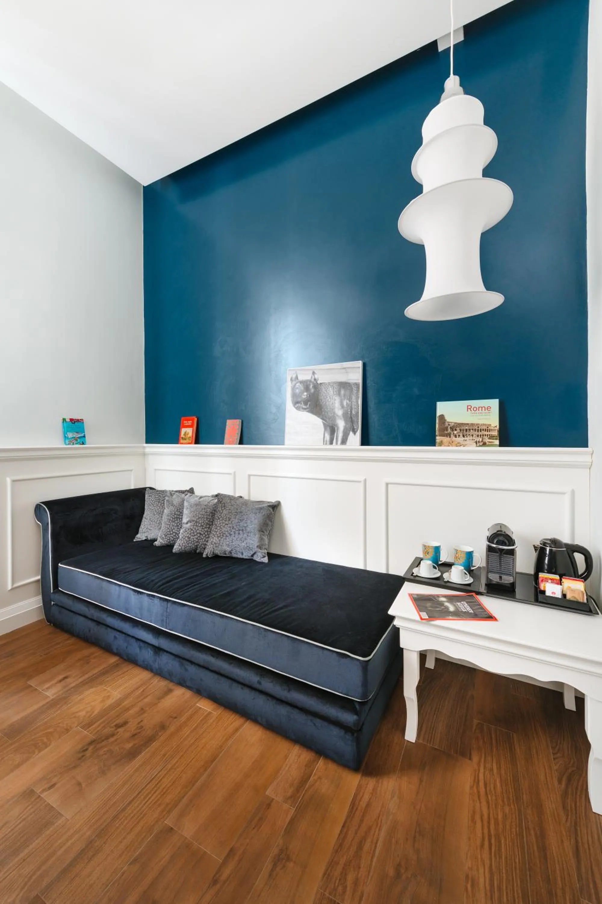 Living room in DC Collection Spagna