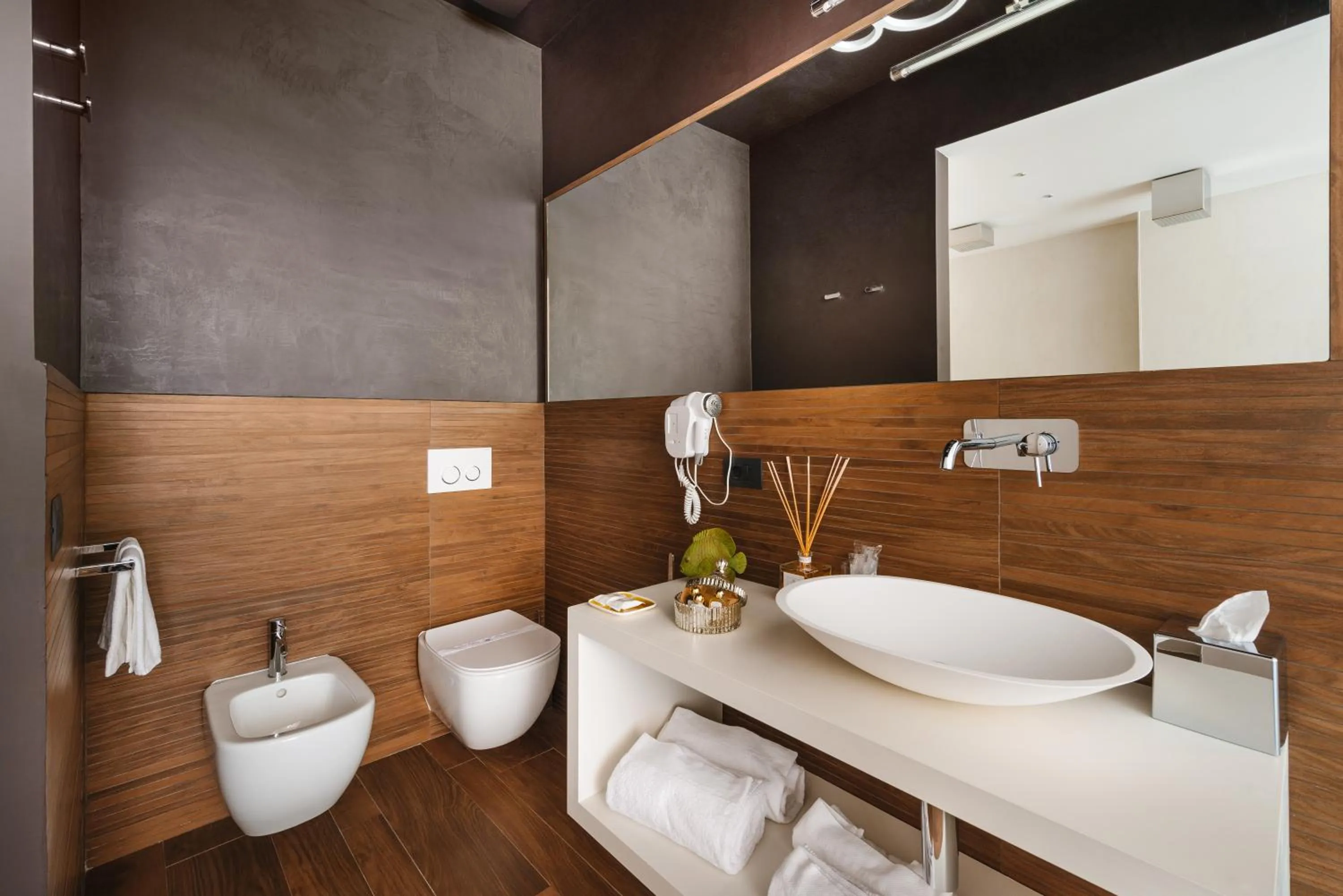 Shower in DC Collection Spagna