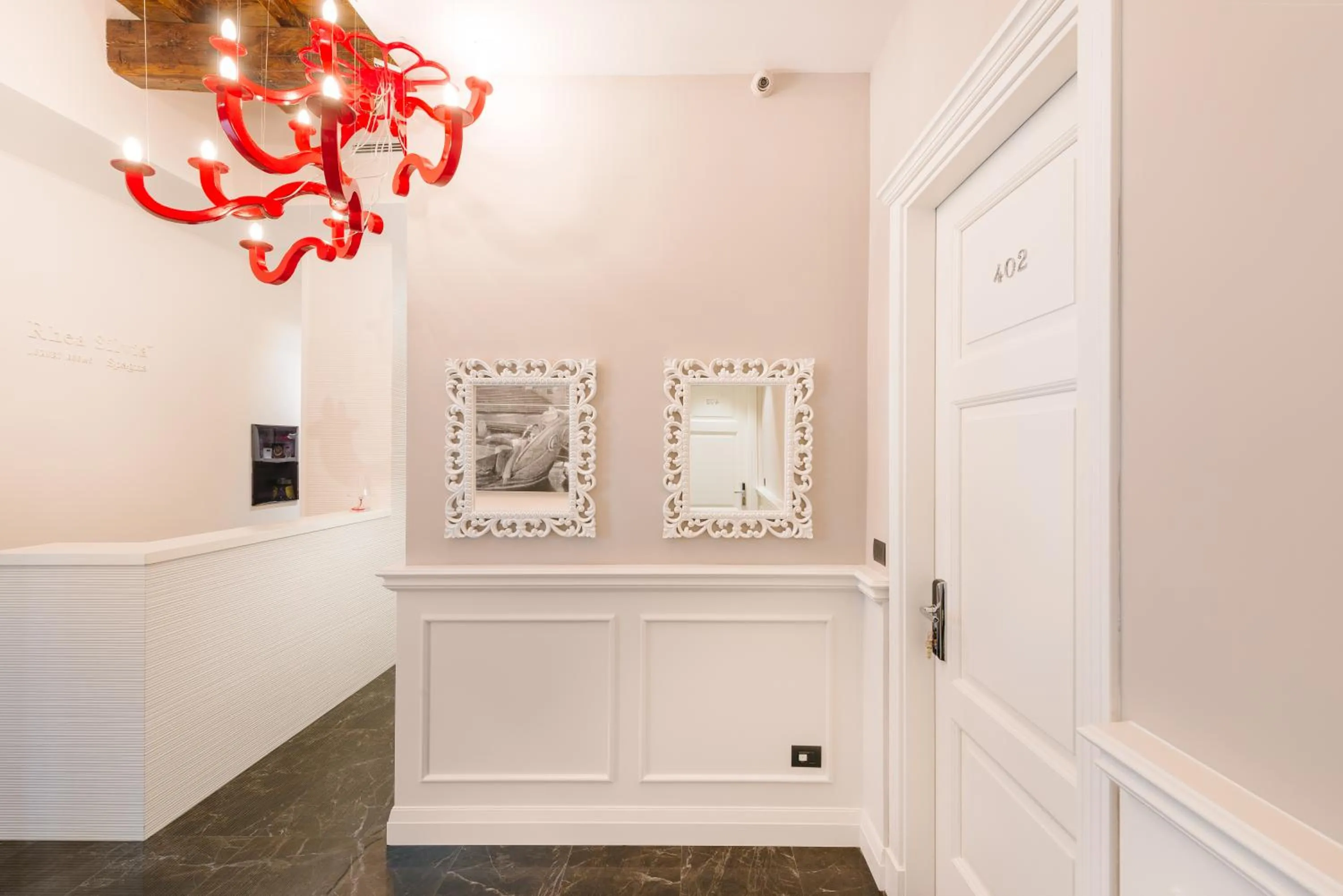 Lobby or reception in DC Collection Spagna