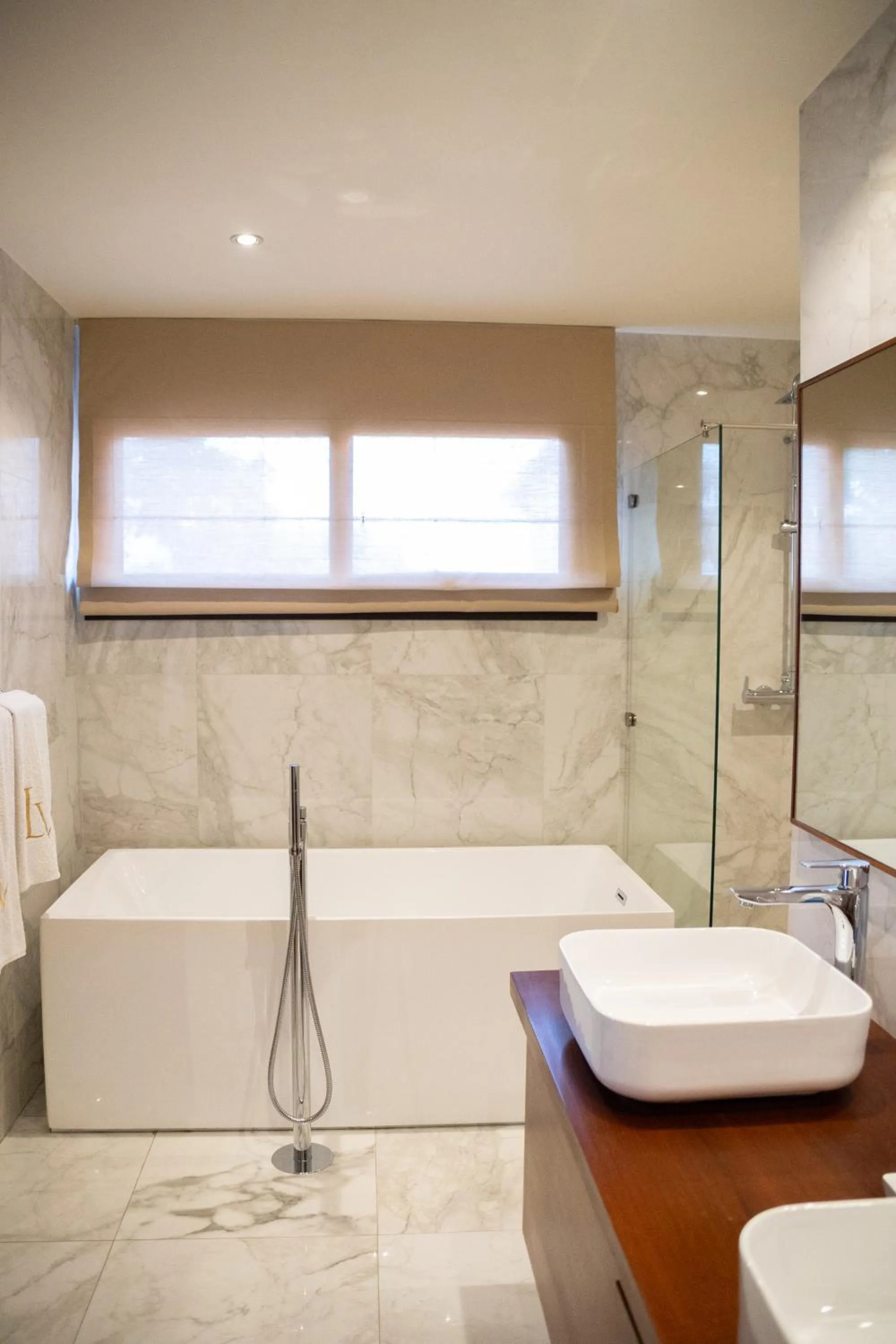 Bathroom in La Varangue