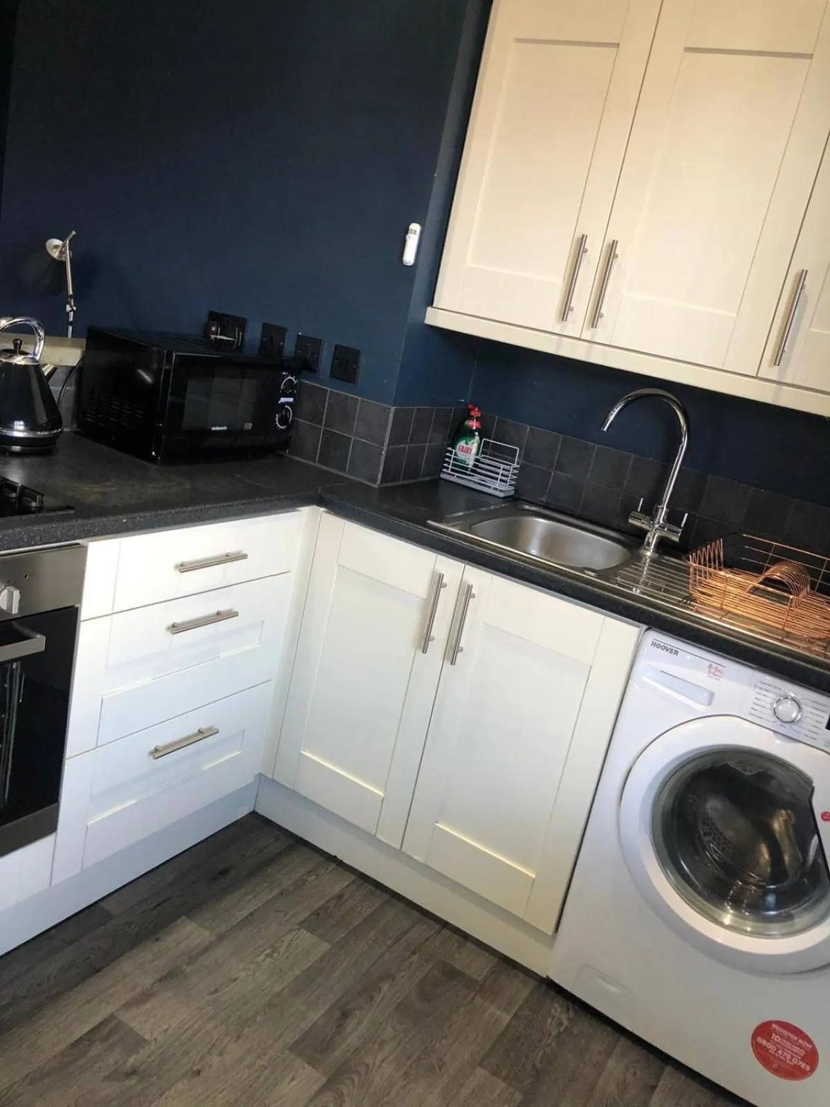 Kitchen or kitchenette, Kitchen/Kitchenette in Raby Apartment