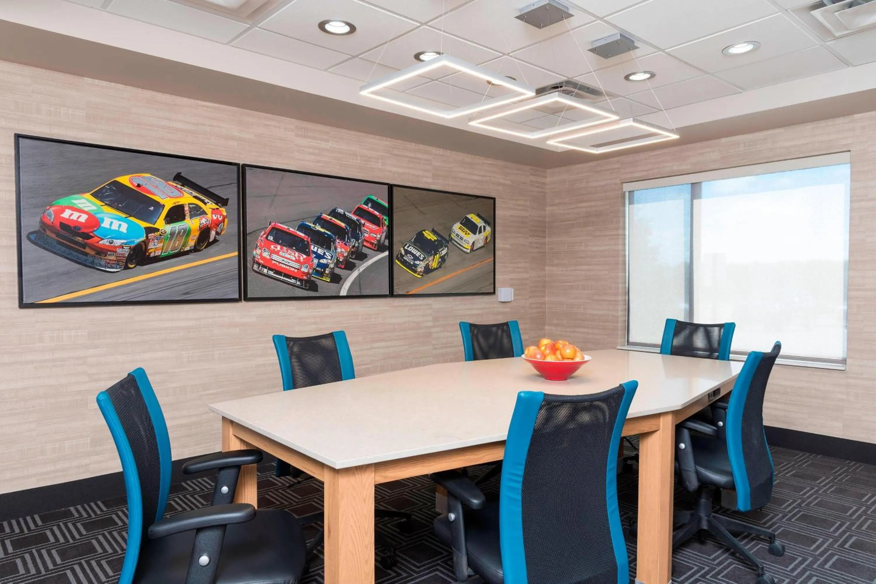 Meeting/conference room in TownePlace Suites by Marriott Ontario-Mansfield