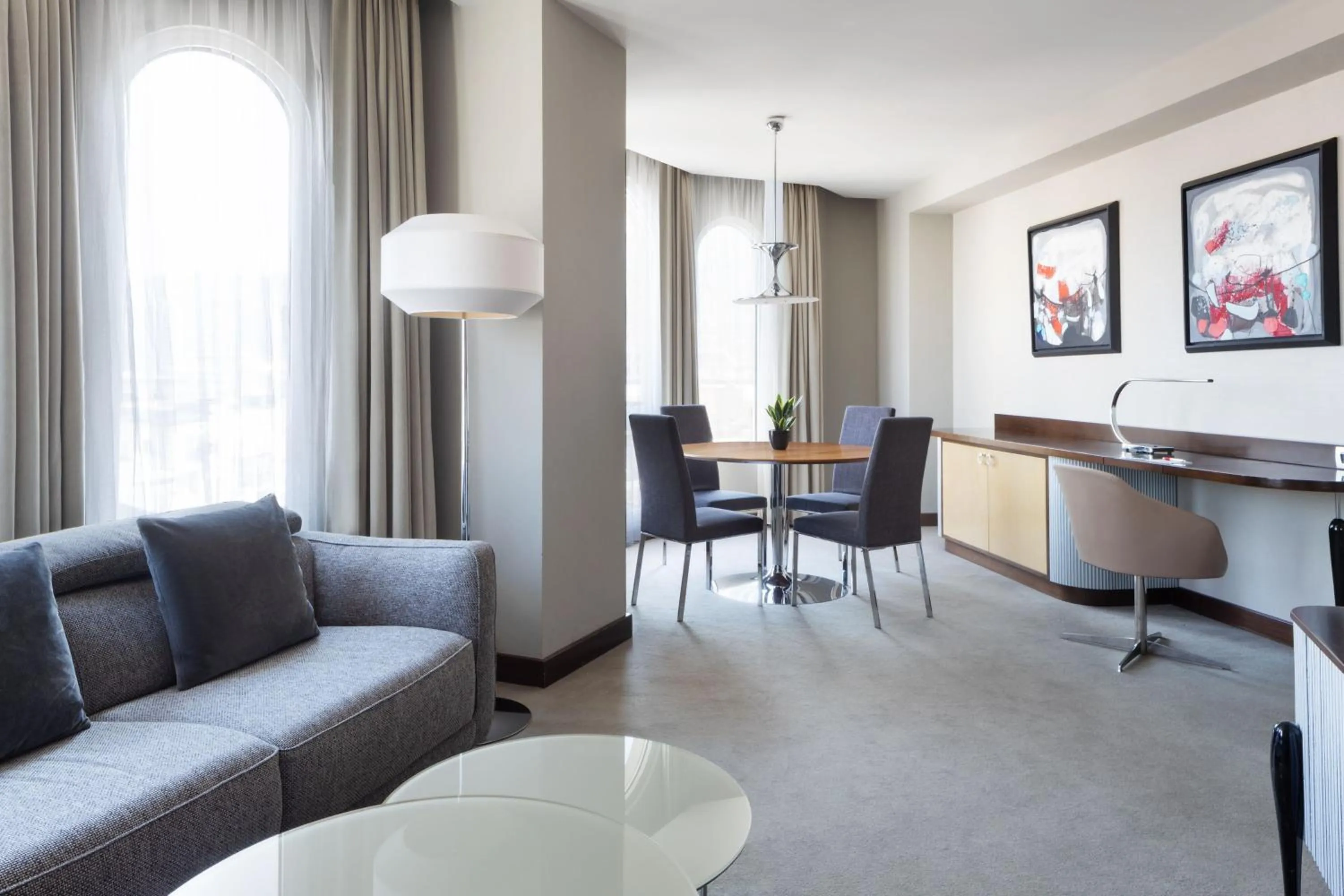 Living room in Skopje Marriott Hotel