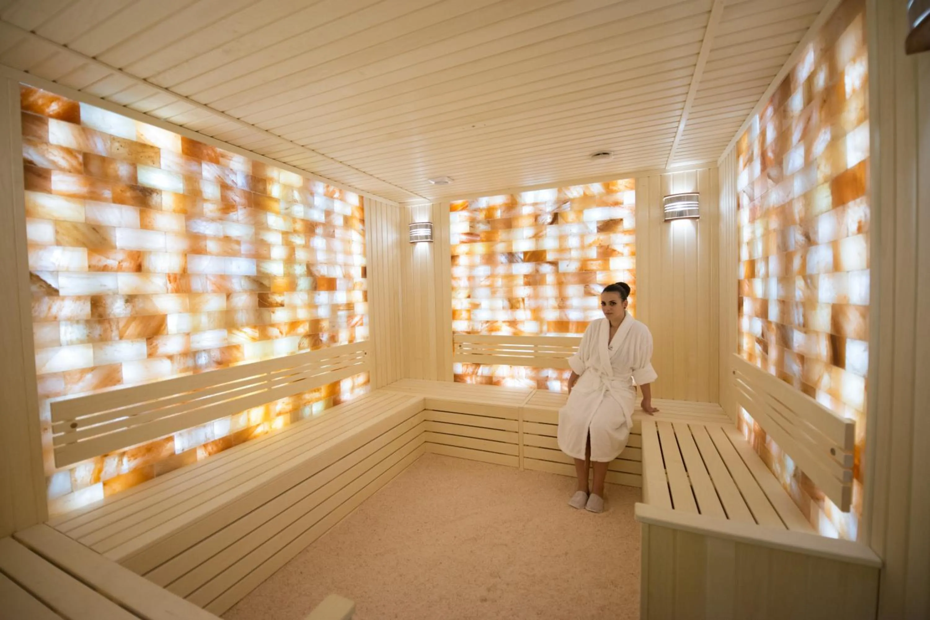 Spa and wellness centre/facilities in Hotel TTS**** Spa&Wellness Covasna