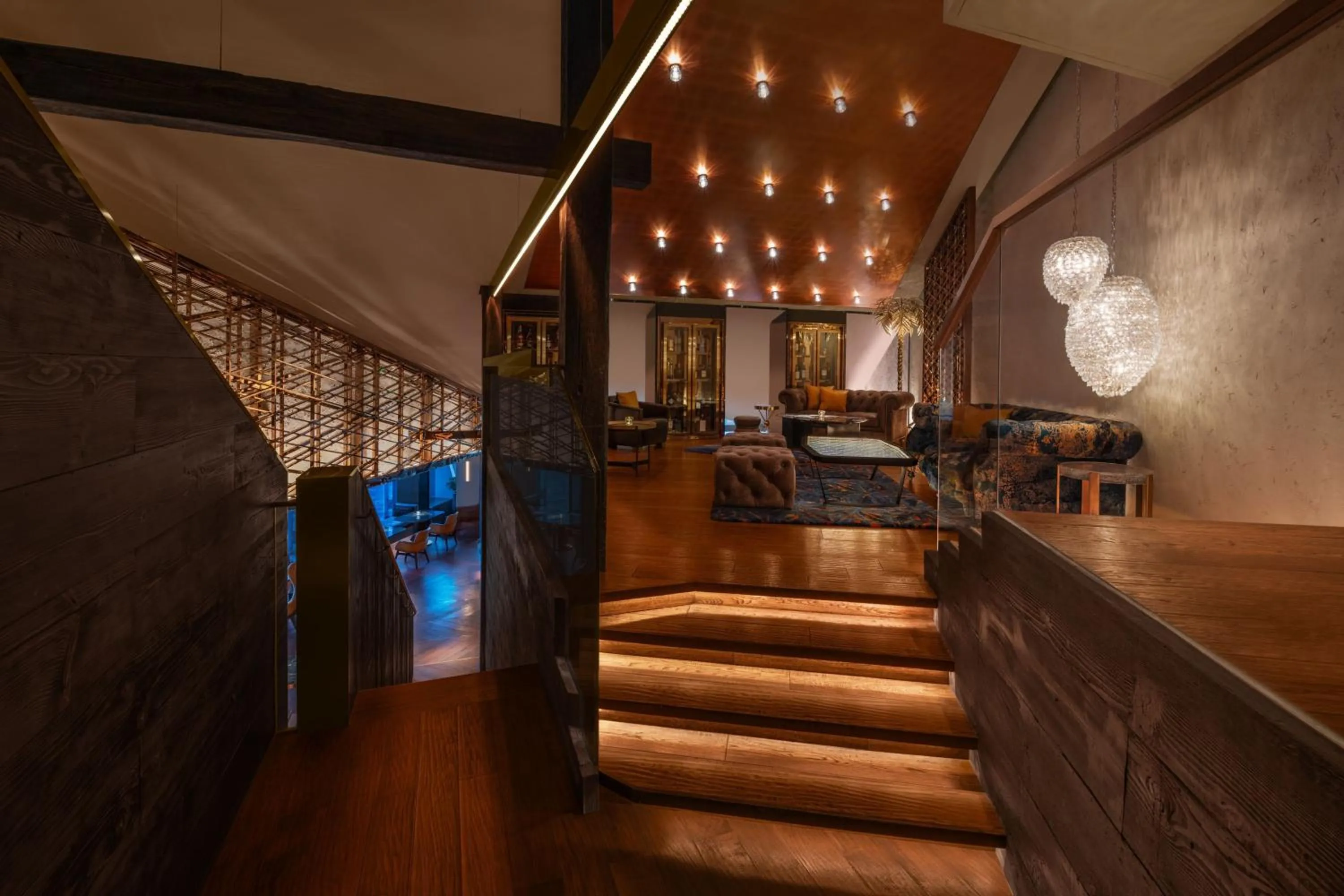 Restaurant/places to eat in The Ritz-Carlton Shanghai, Pudong