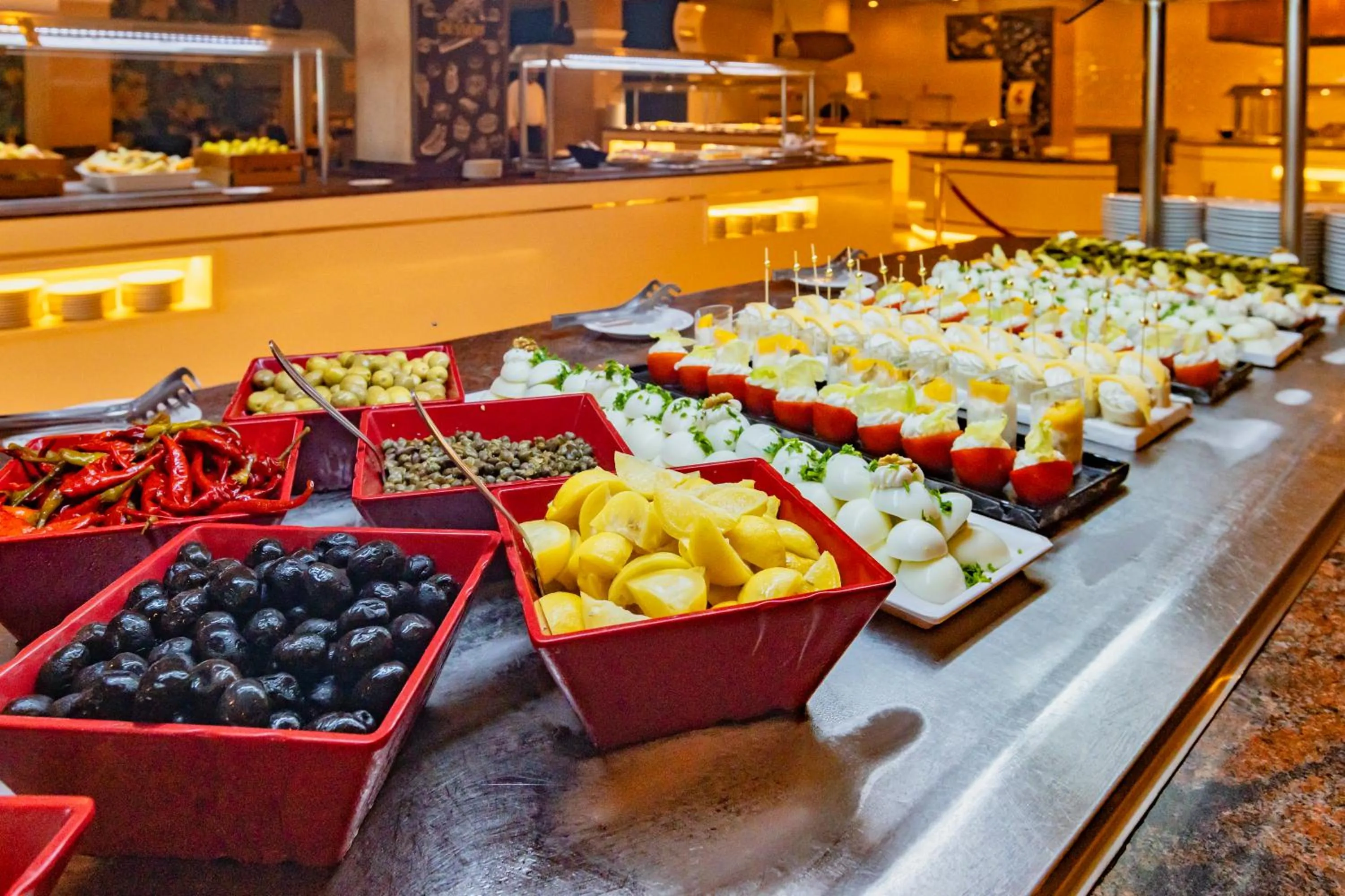 Restaurant/places to eat in Sentido Bellevue Park