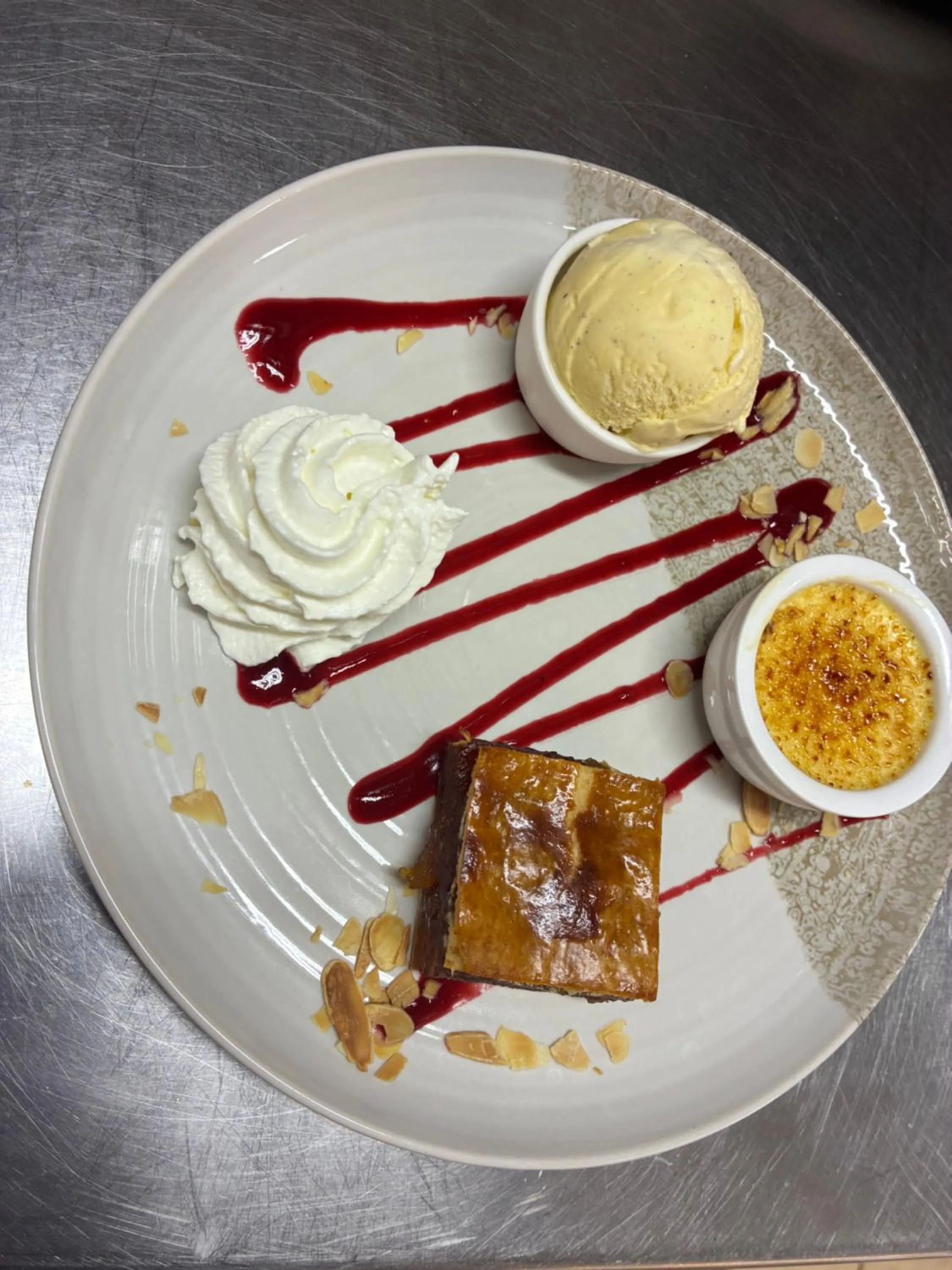 Logis Hôtel du Commerce