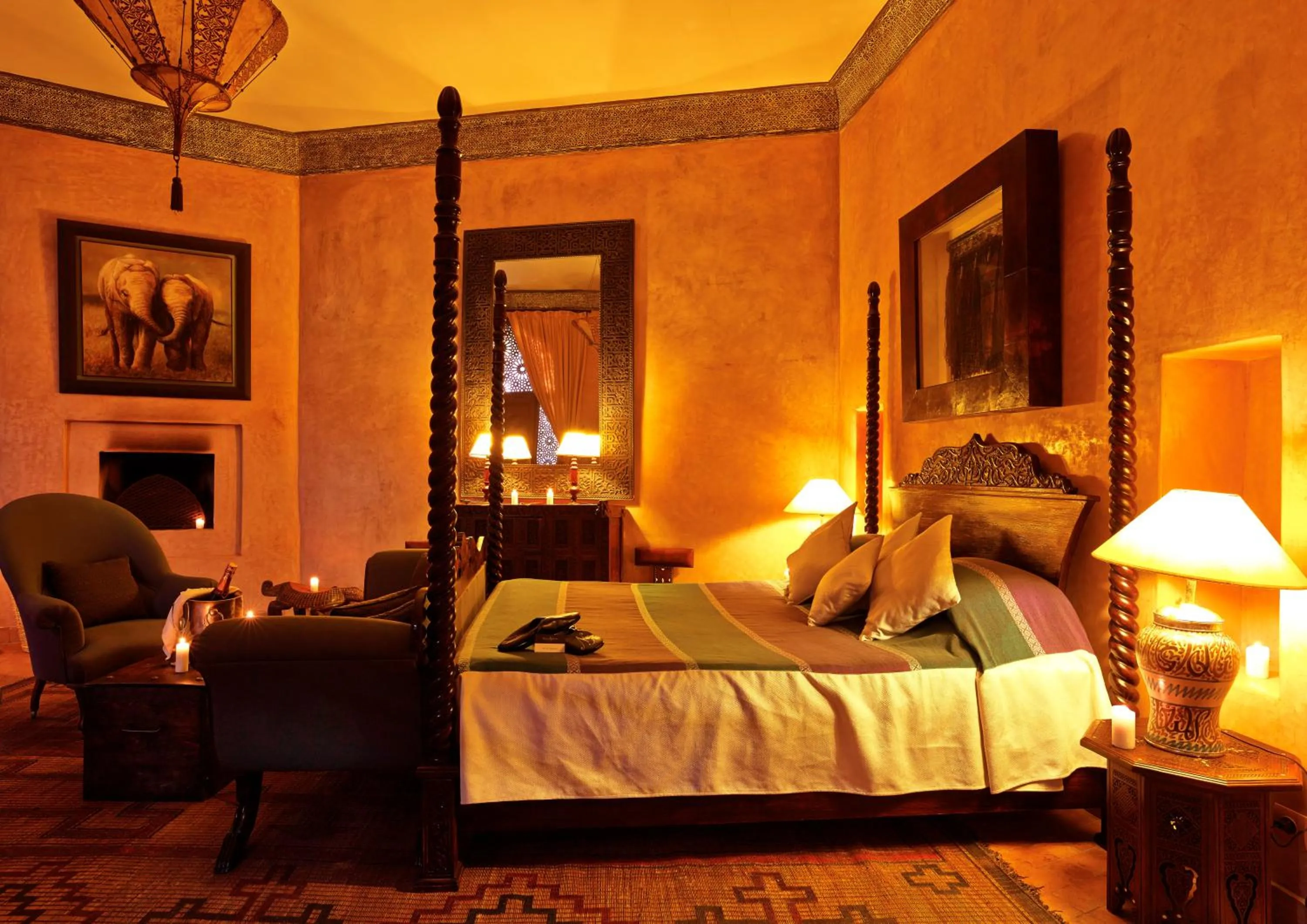 Bed in Riad Noir d'Ivoire