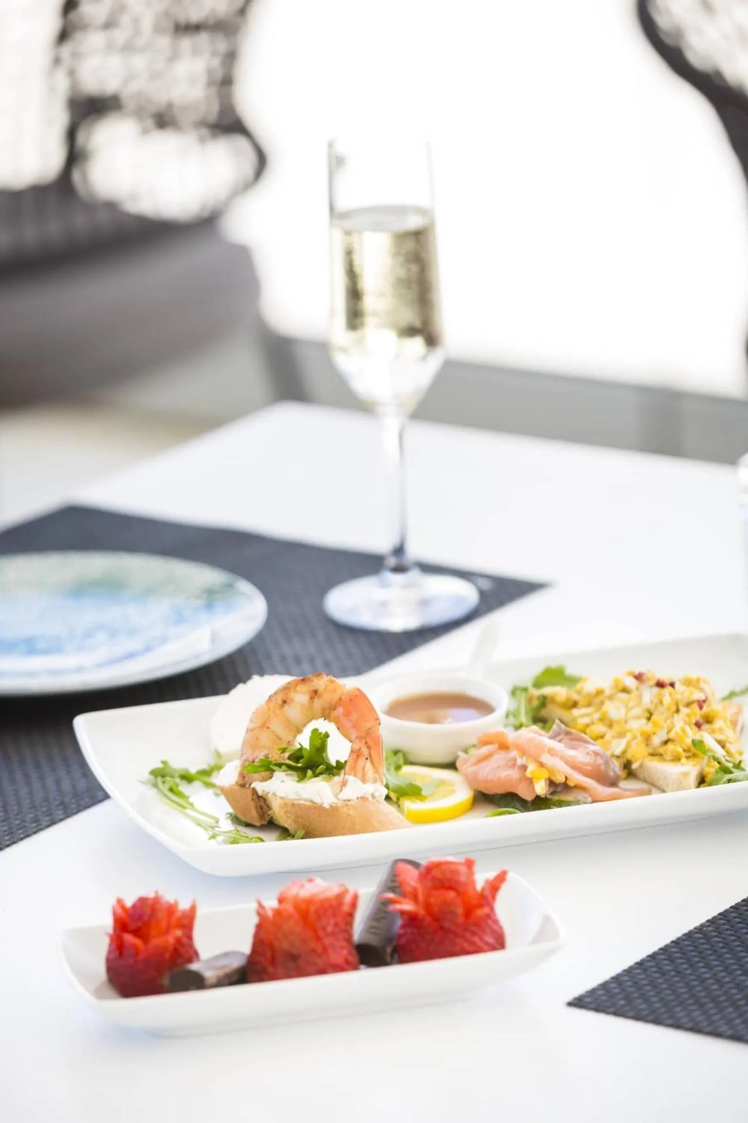 Food and drinks in LYO Boutique Hotel