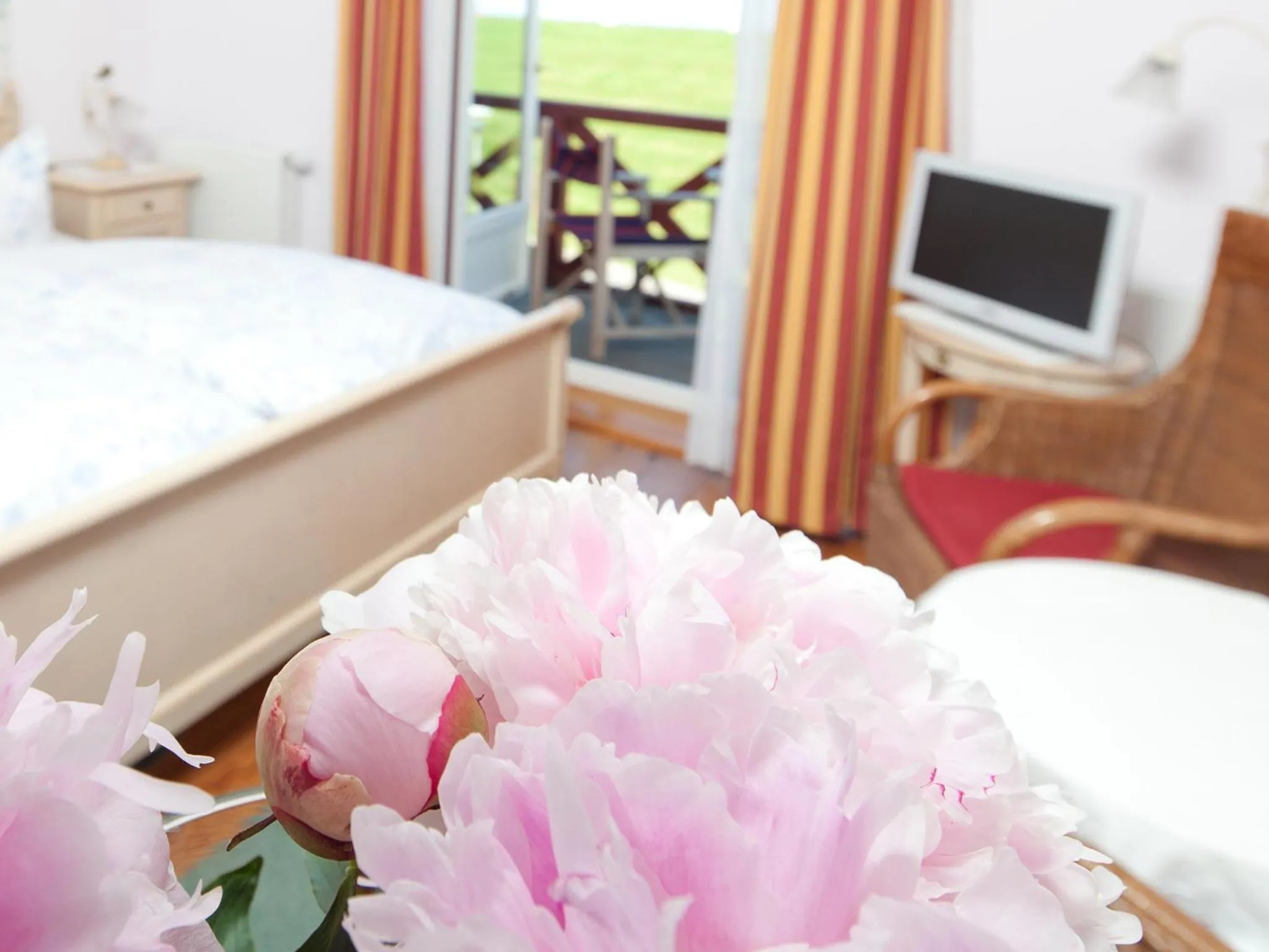 TV and multimedia, Bed in Hotel Villa Caldera