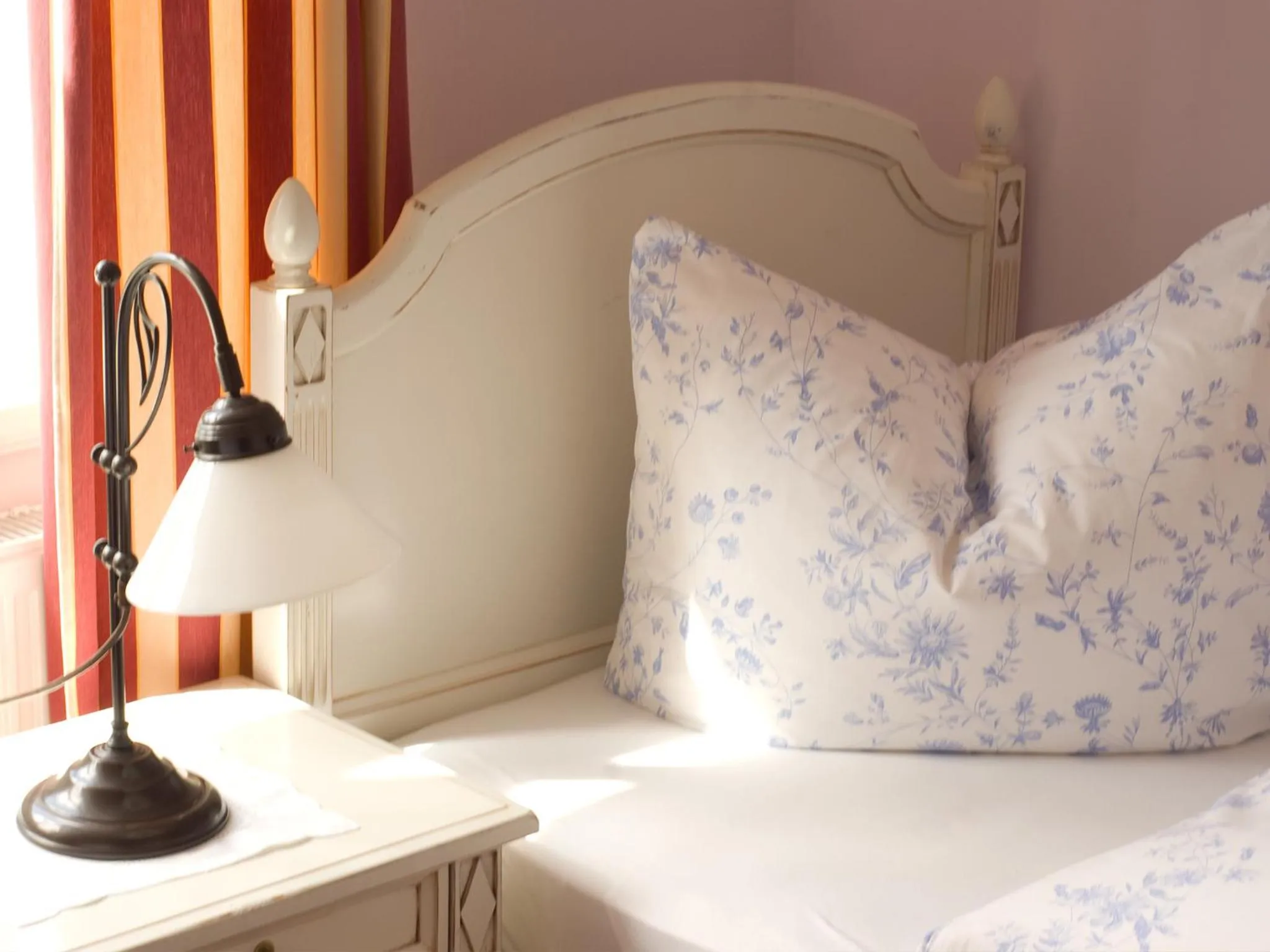 Bed in Hotel Villa Caldera