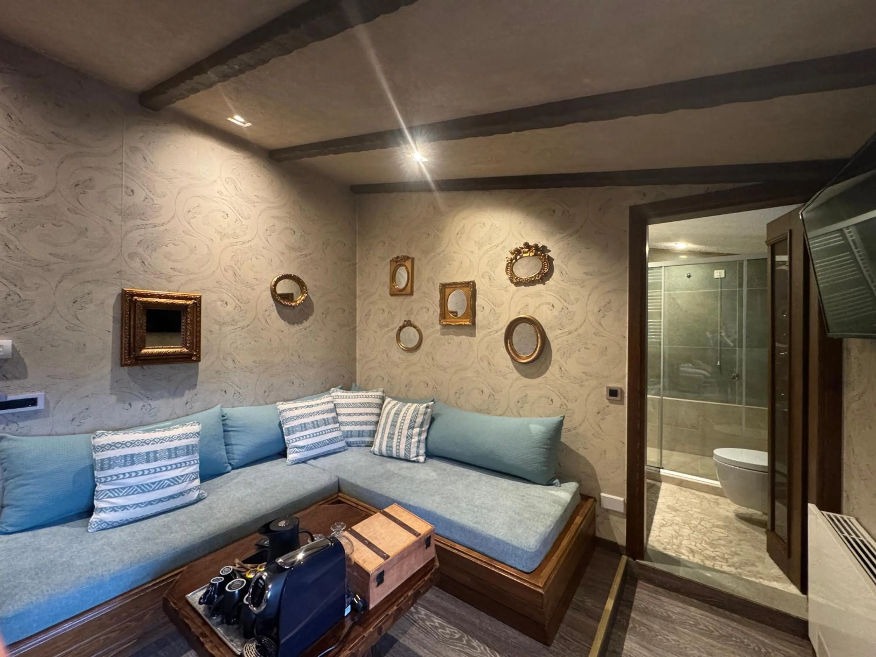 AROMA DRYOS SPA & ECO Hotel