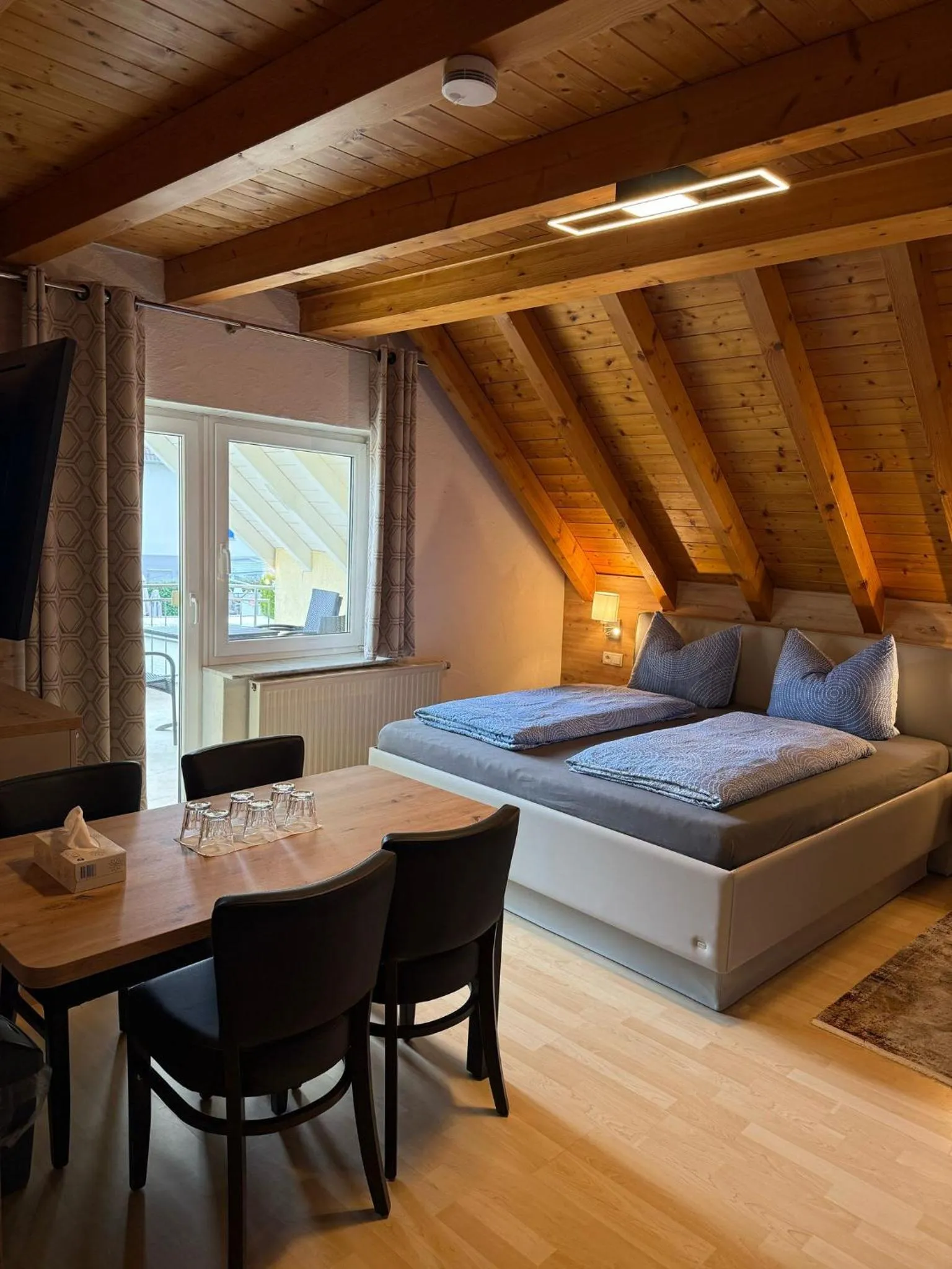 Photo of the whole room, Bed in Gästehaus Rana