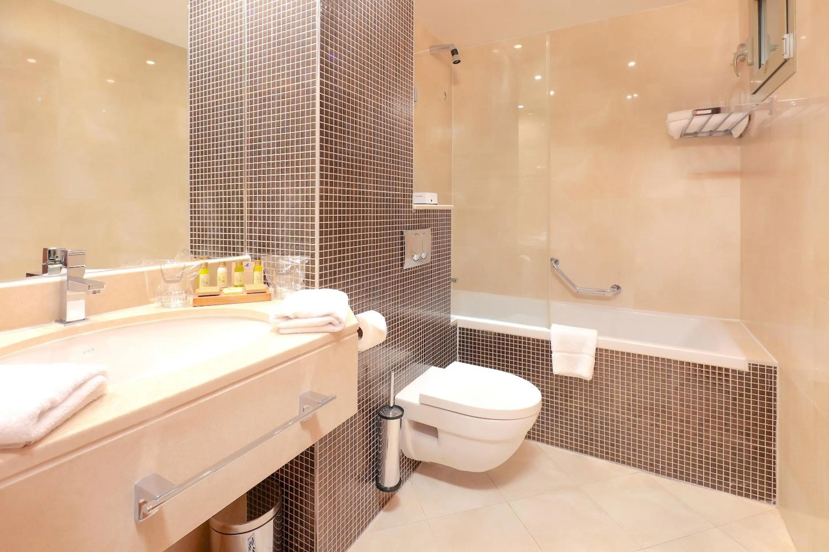 Toilet in Blue Waves Resort