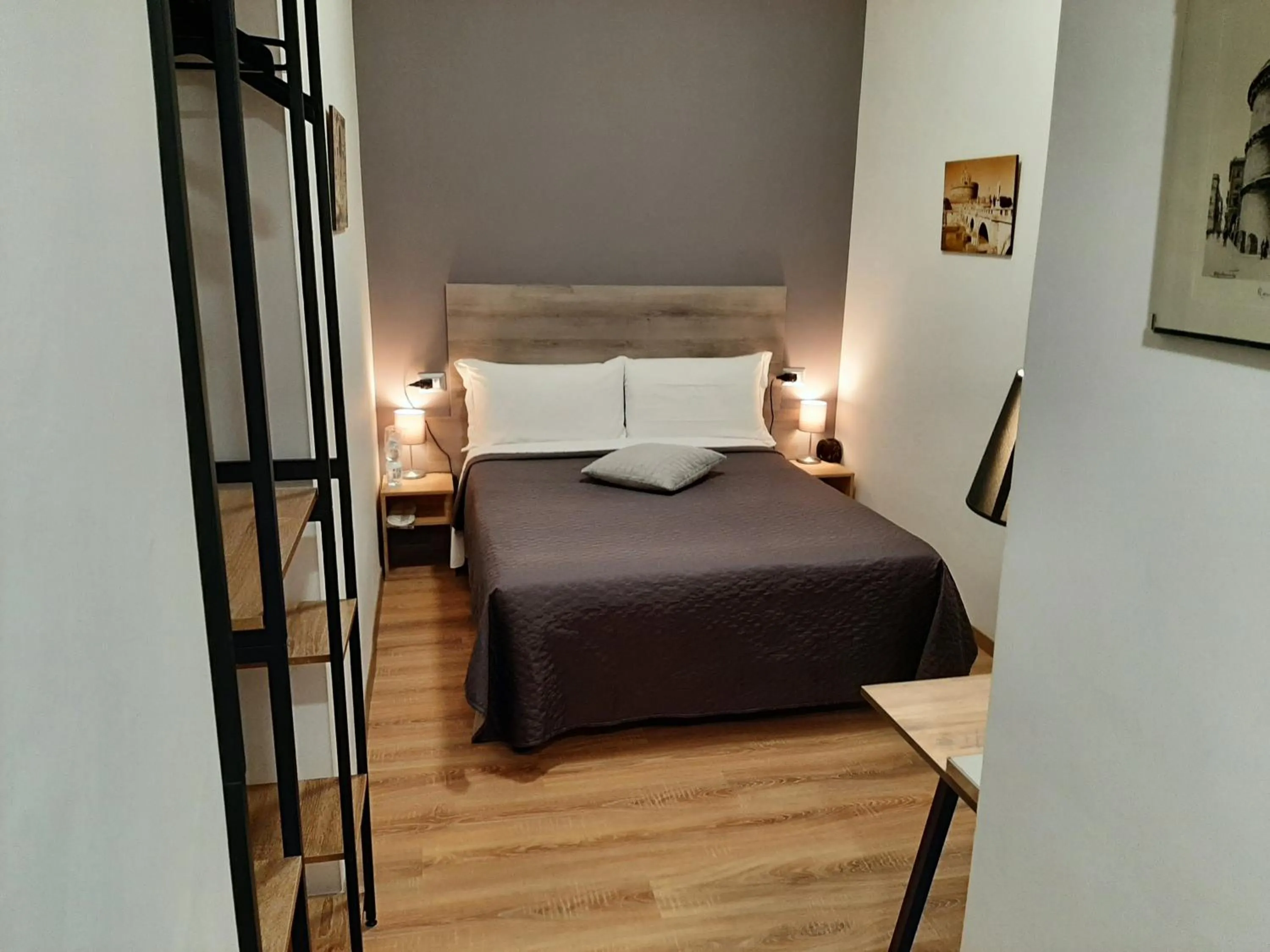 Bed in Roman Residence