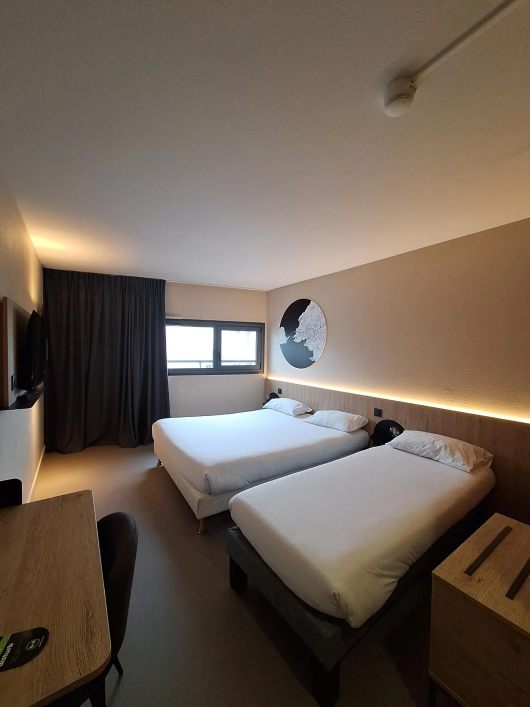 Bedroom, Bed in B&B HOTEL La Rochelle Centre Les Minimes