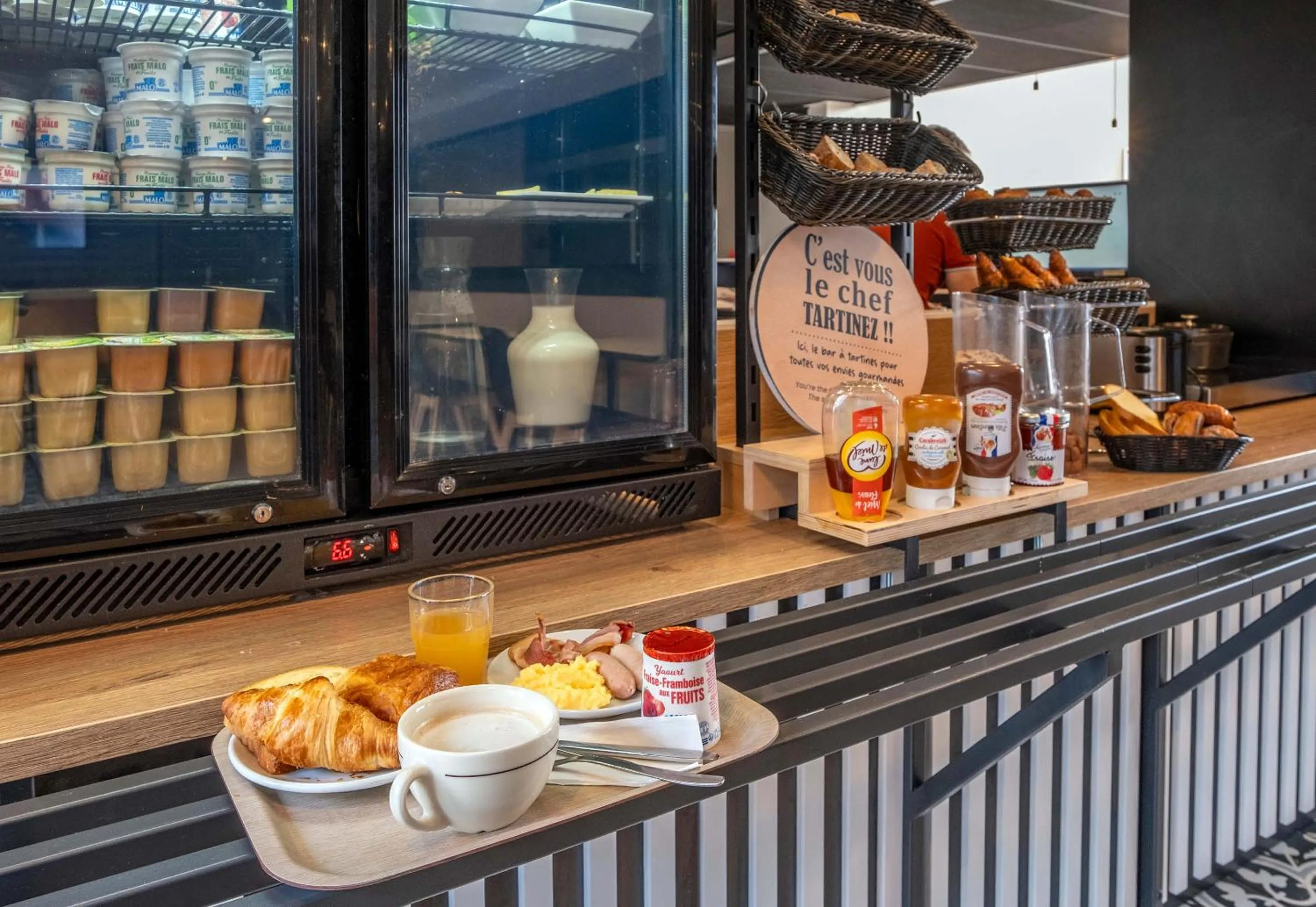 Buffet breakfast in B&B HOTEL La Rochelle Centre Les Minimes