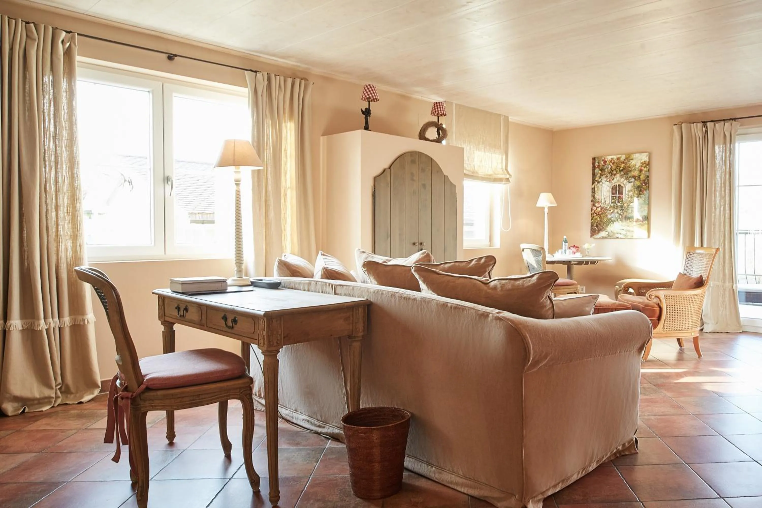 Photo of the whole room in Hotel VILLINO