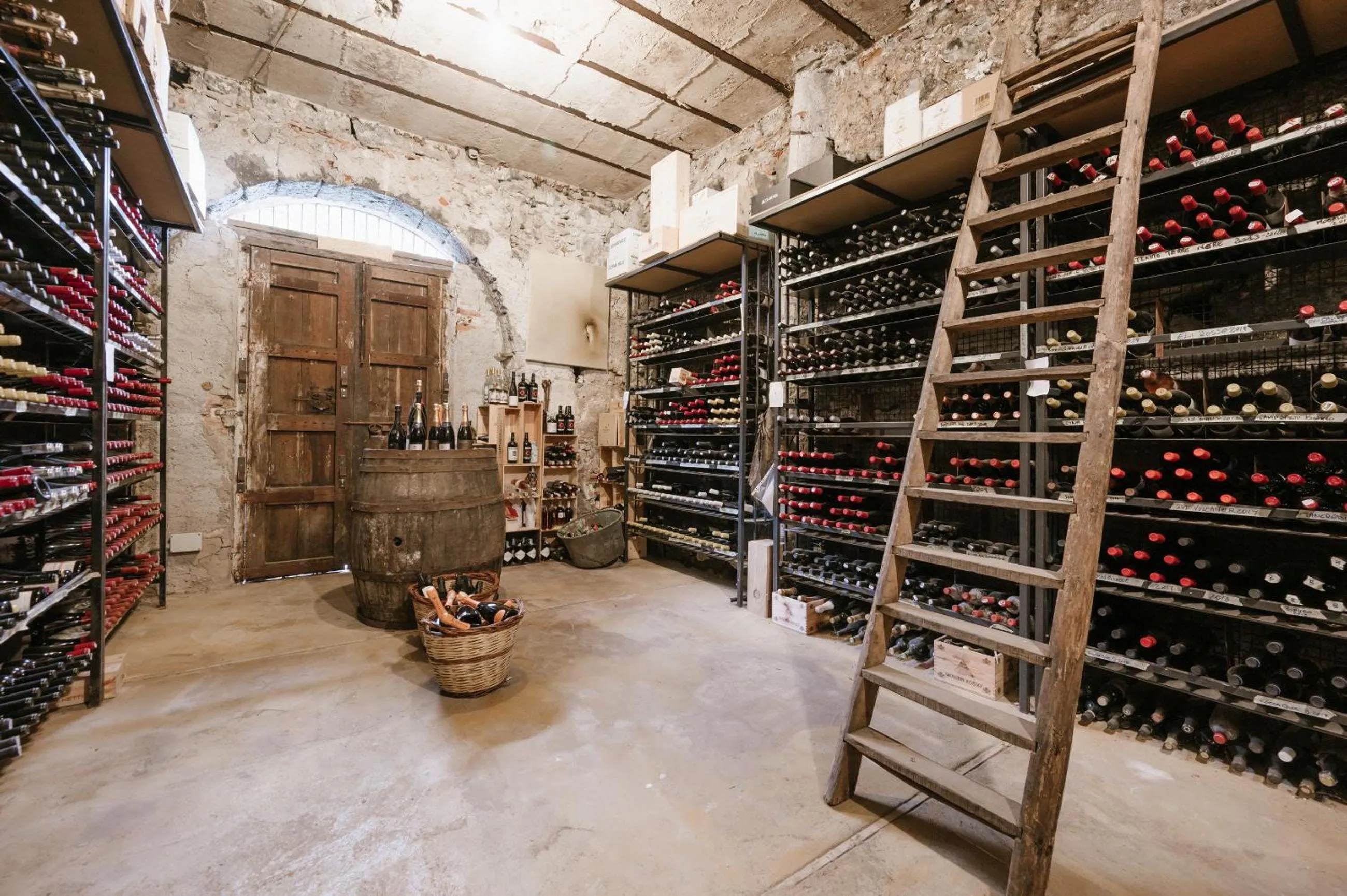 Alcoholic drinks in Shalai - Exclusive SPA and small gourmet hotel