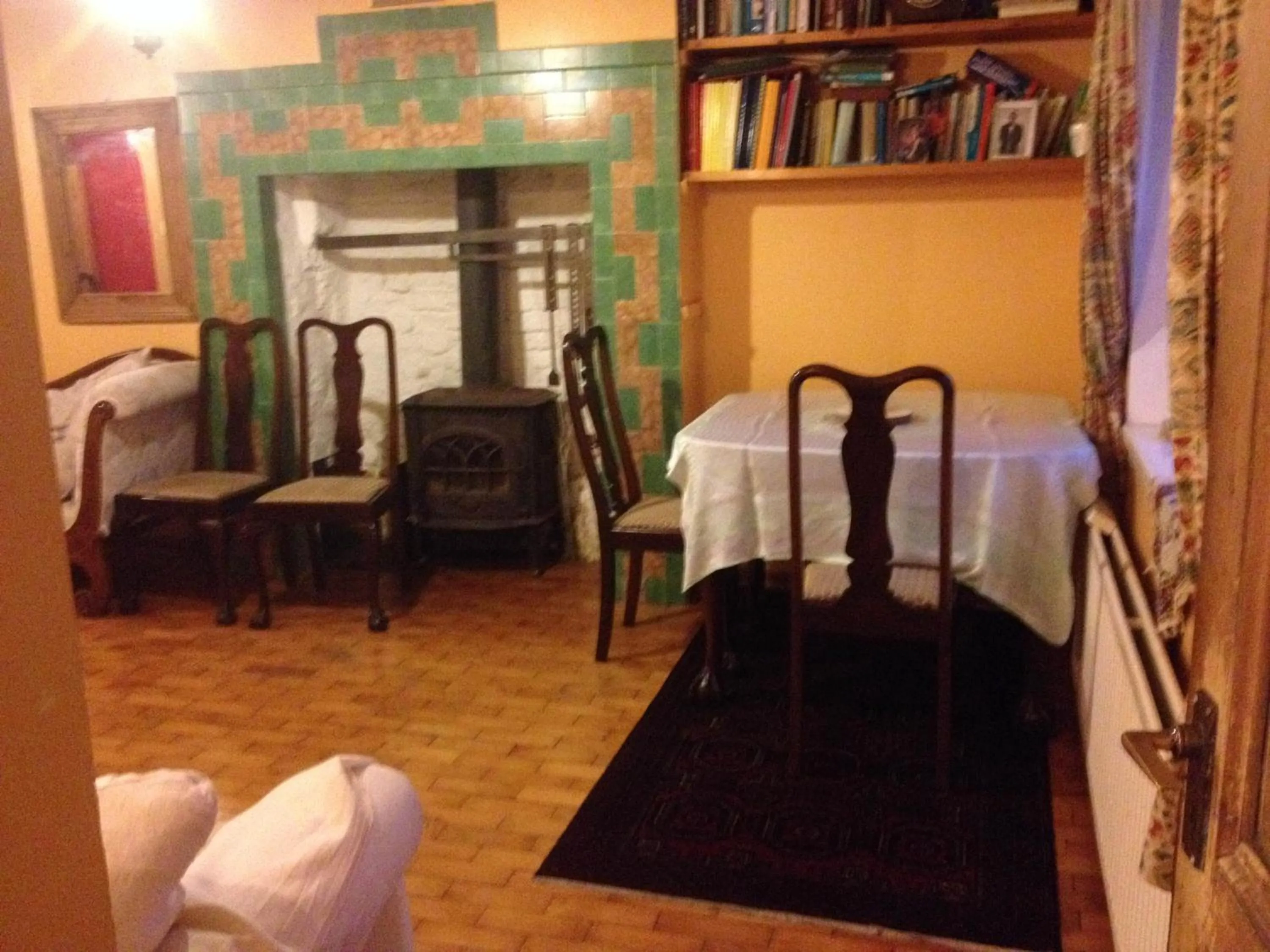 Food and drinks, Bed in Lisieux House on Lough Neagh