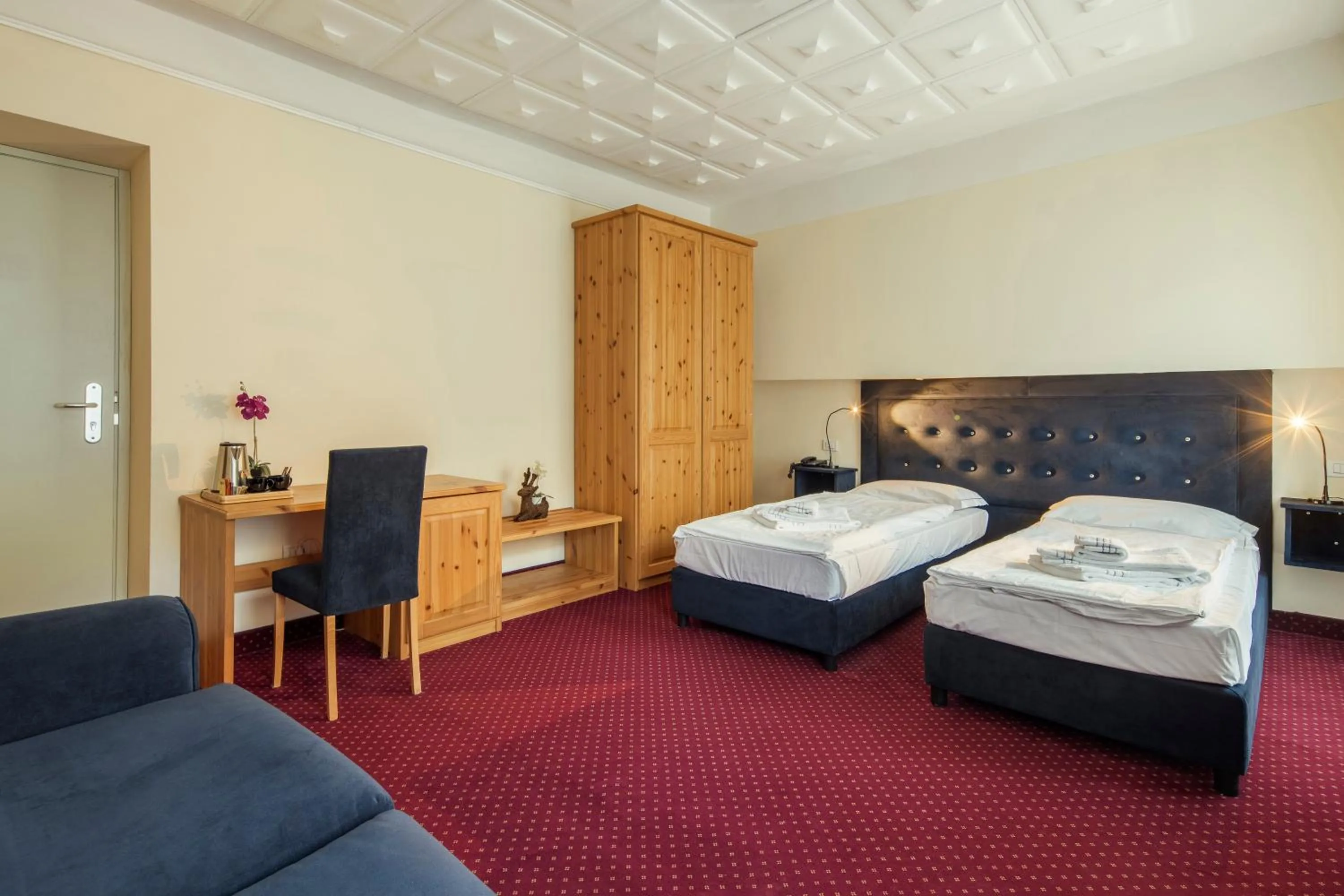 Bedroom, Bed in HOTEL AURONZO - outdoor basecamp