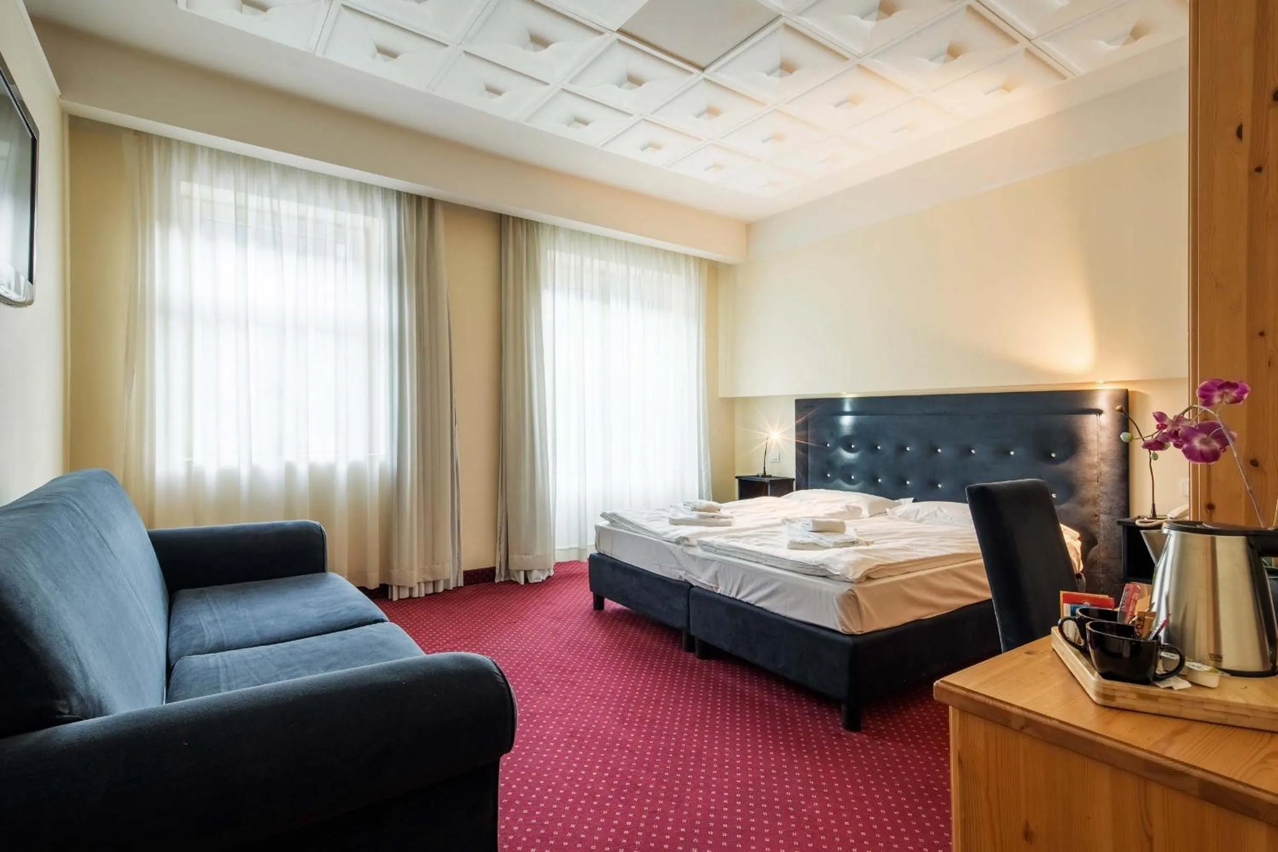 Bedroom, Bed in HOTEL AURONZO - outdoor basecamp