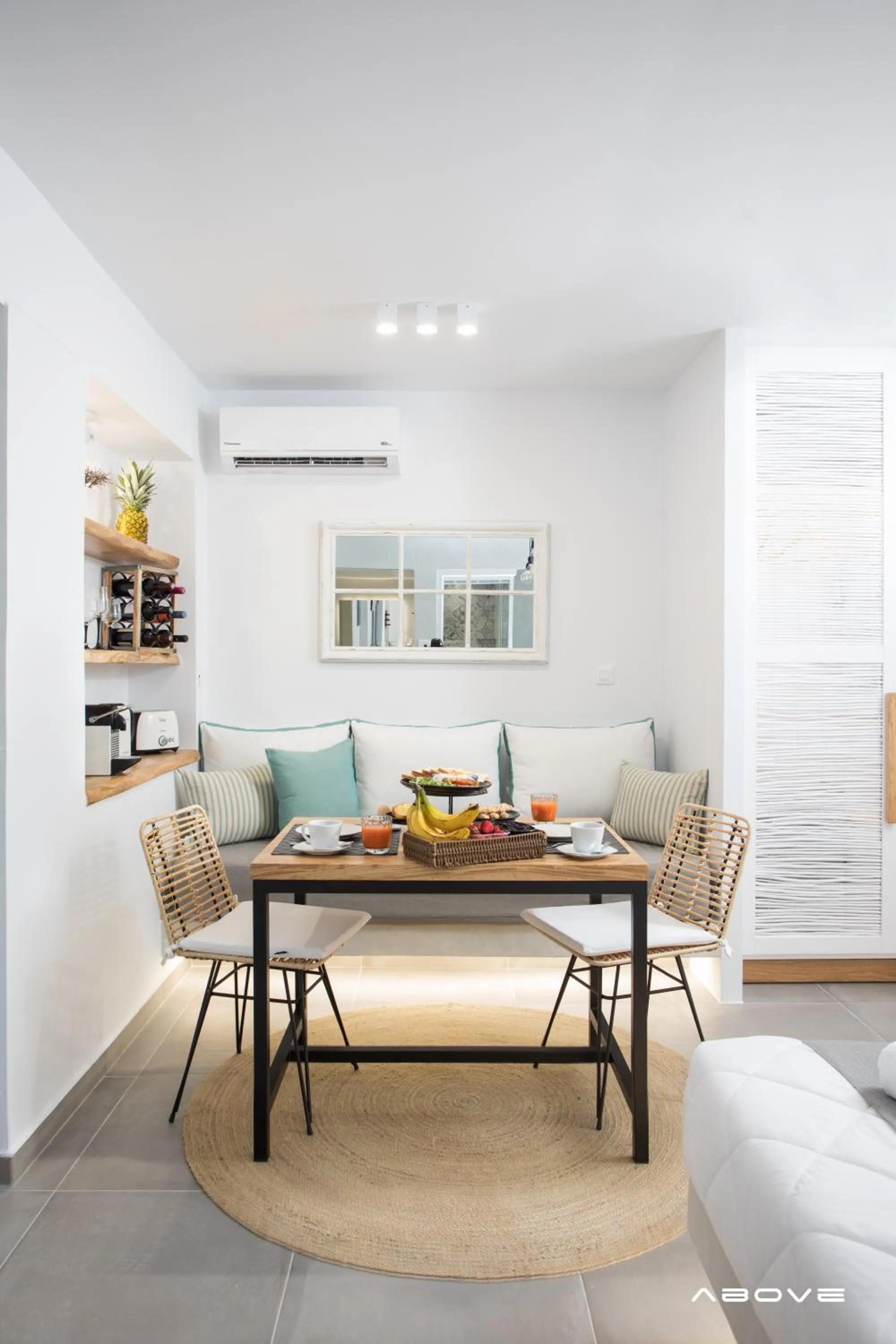 Decorative detail in Margaret of Naxos