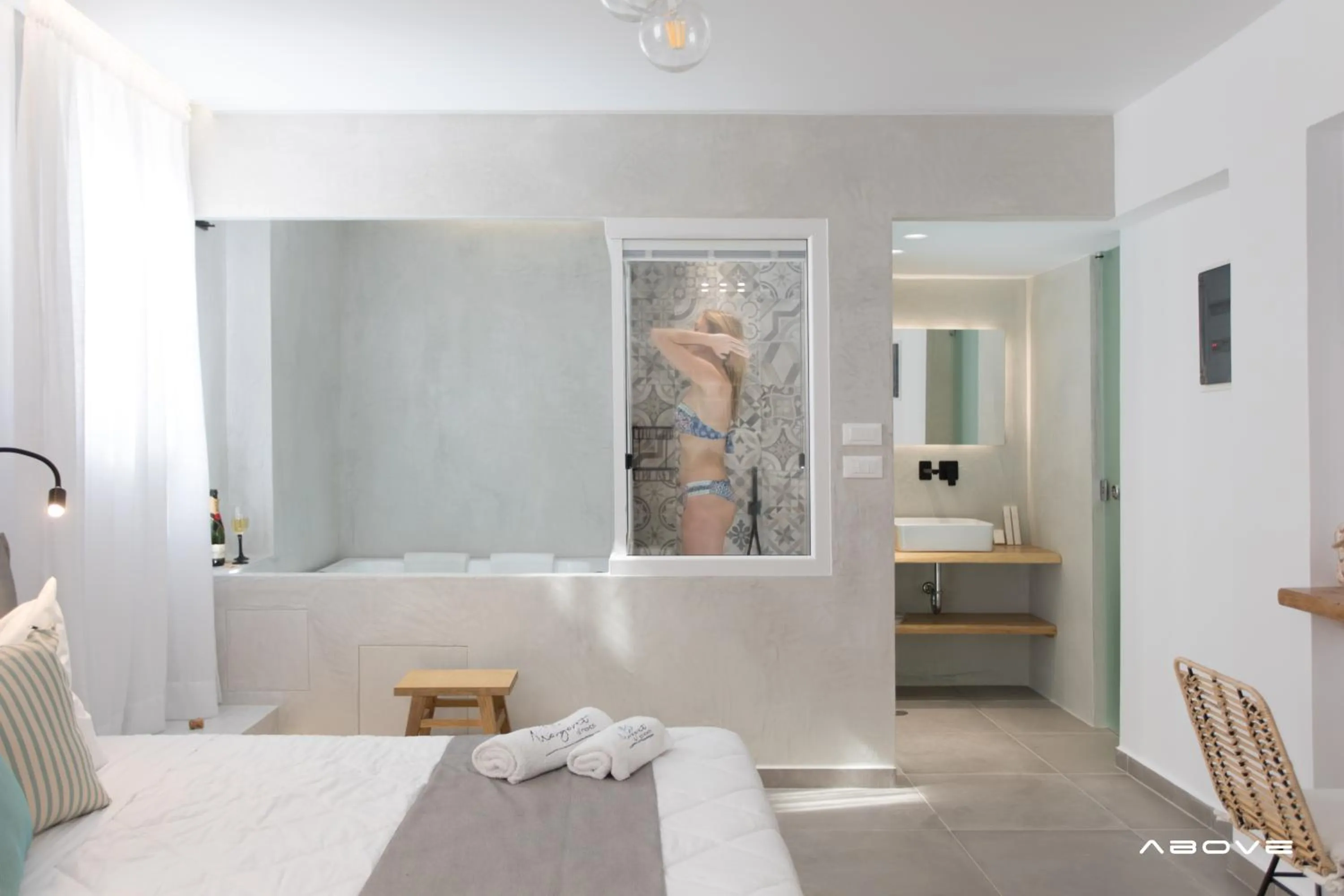 Decorative detail, Bed in Margaret of Naxos