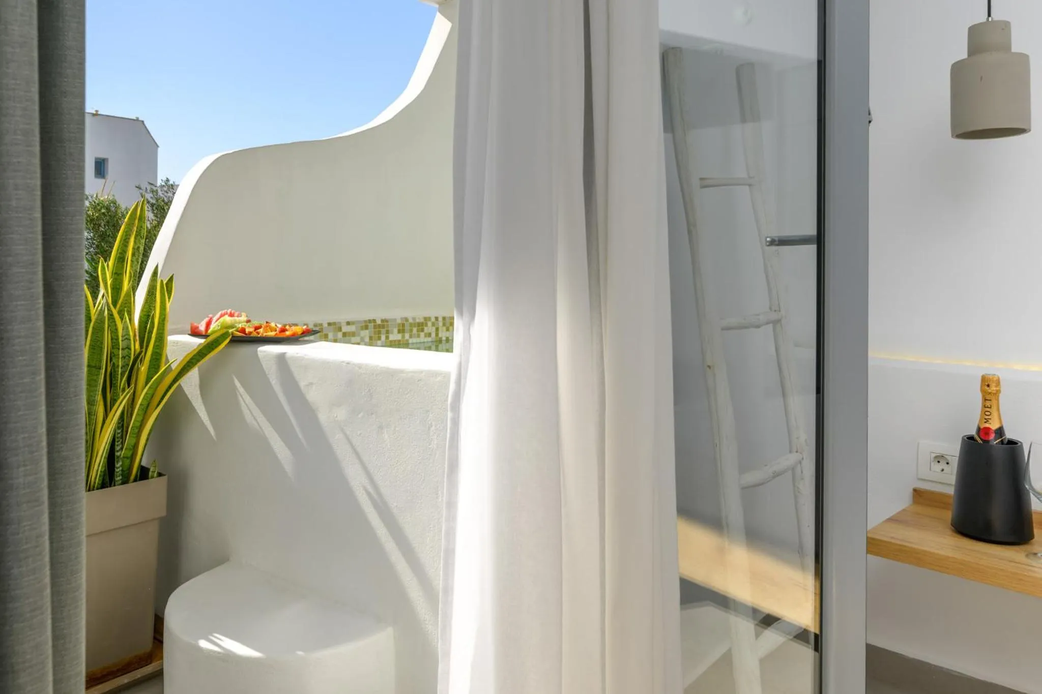 Day in Margaret of Naxos