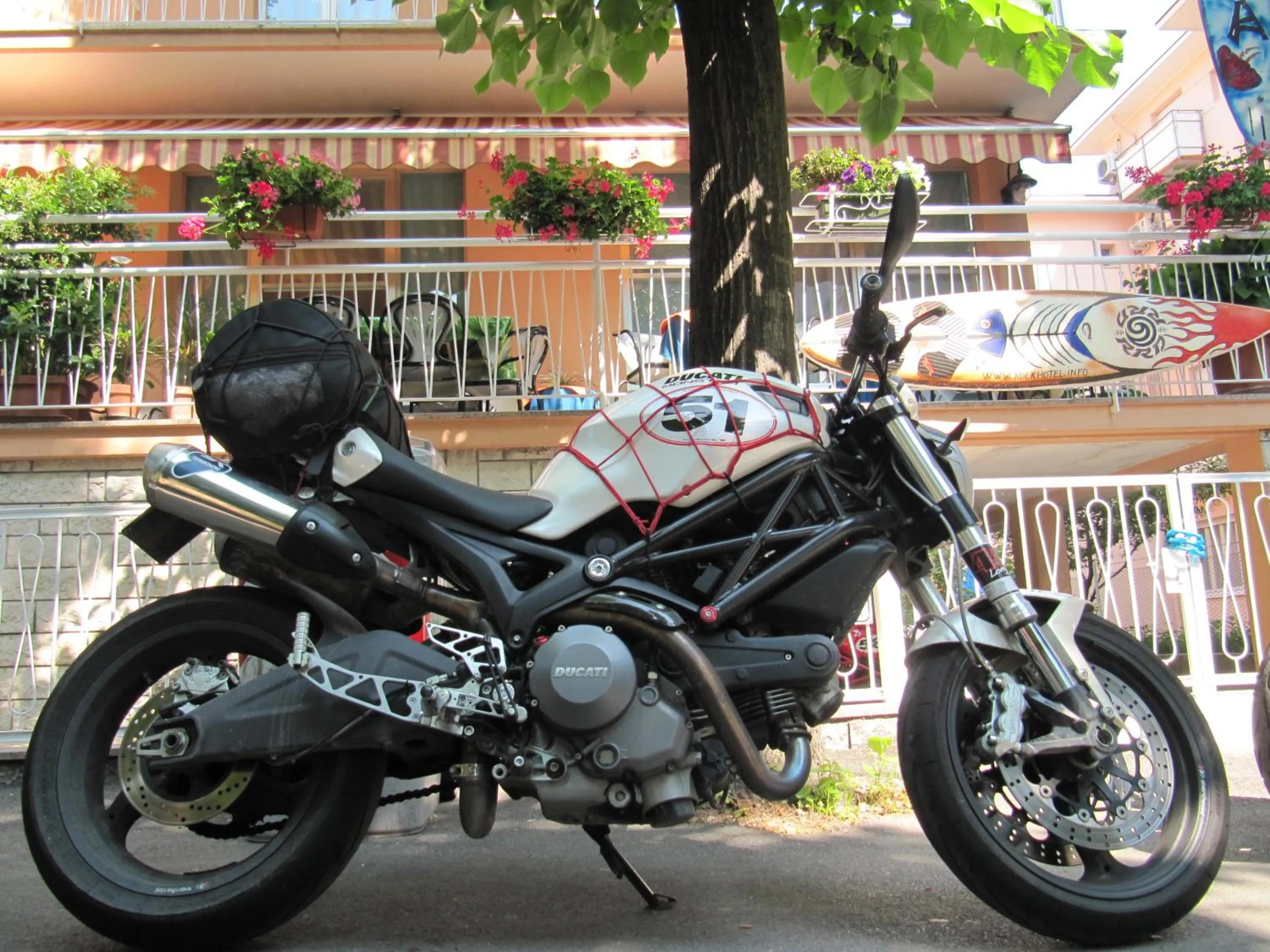 Facade/entrance in Hotel Villa Elia