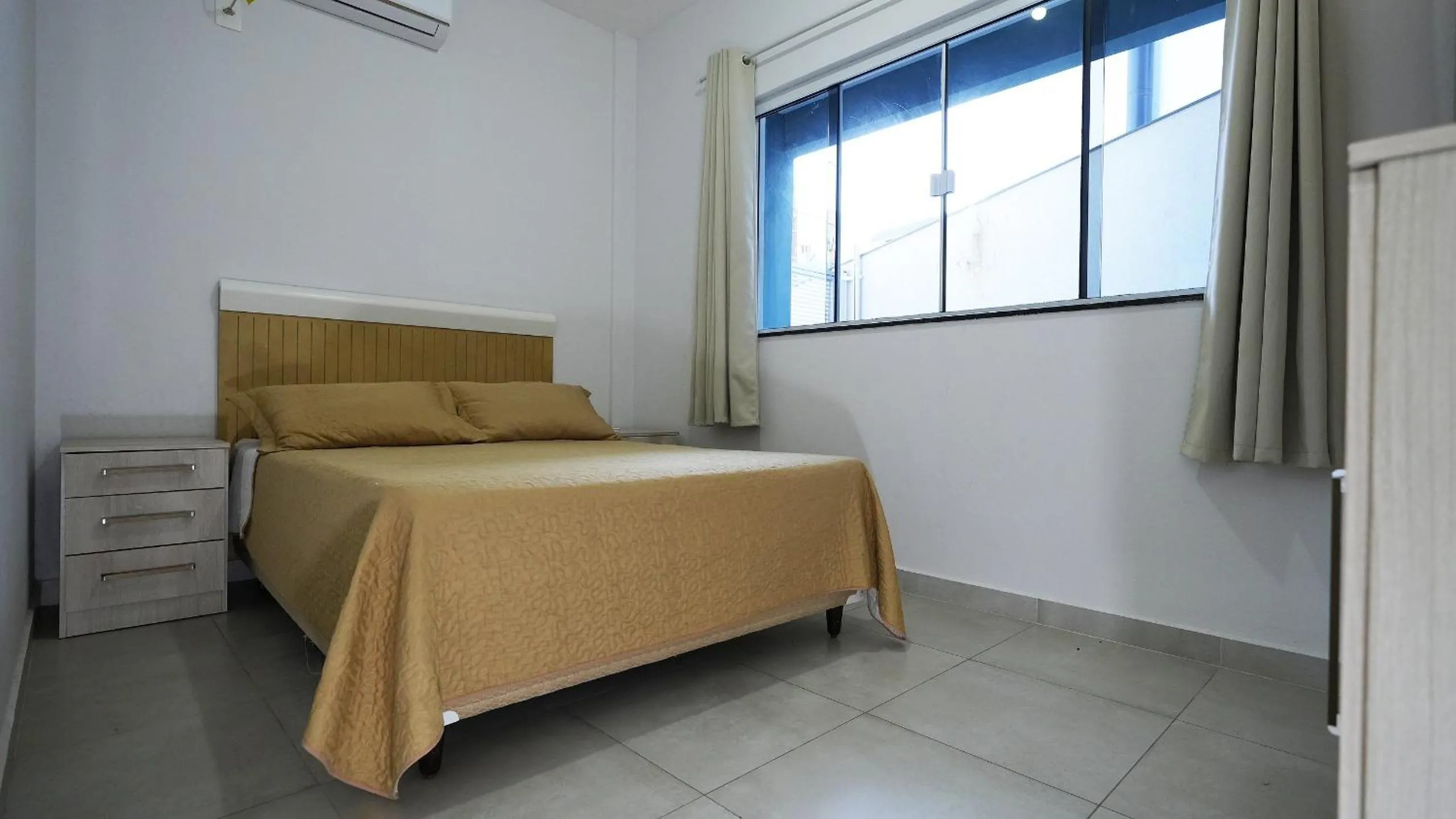 Bed in Residencial Maria Idia