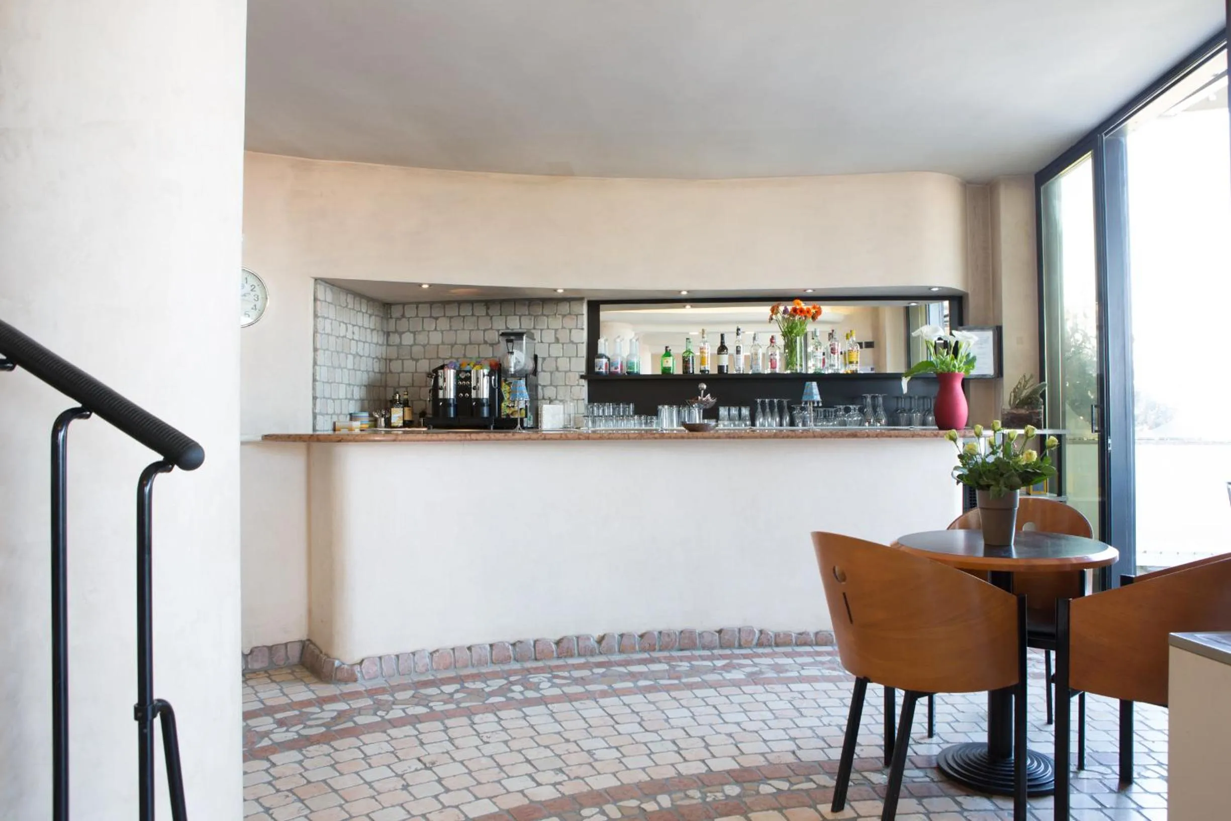 Lounge or bar in Amba Hotel