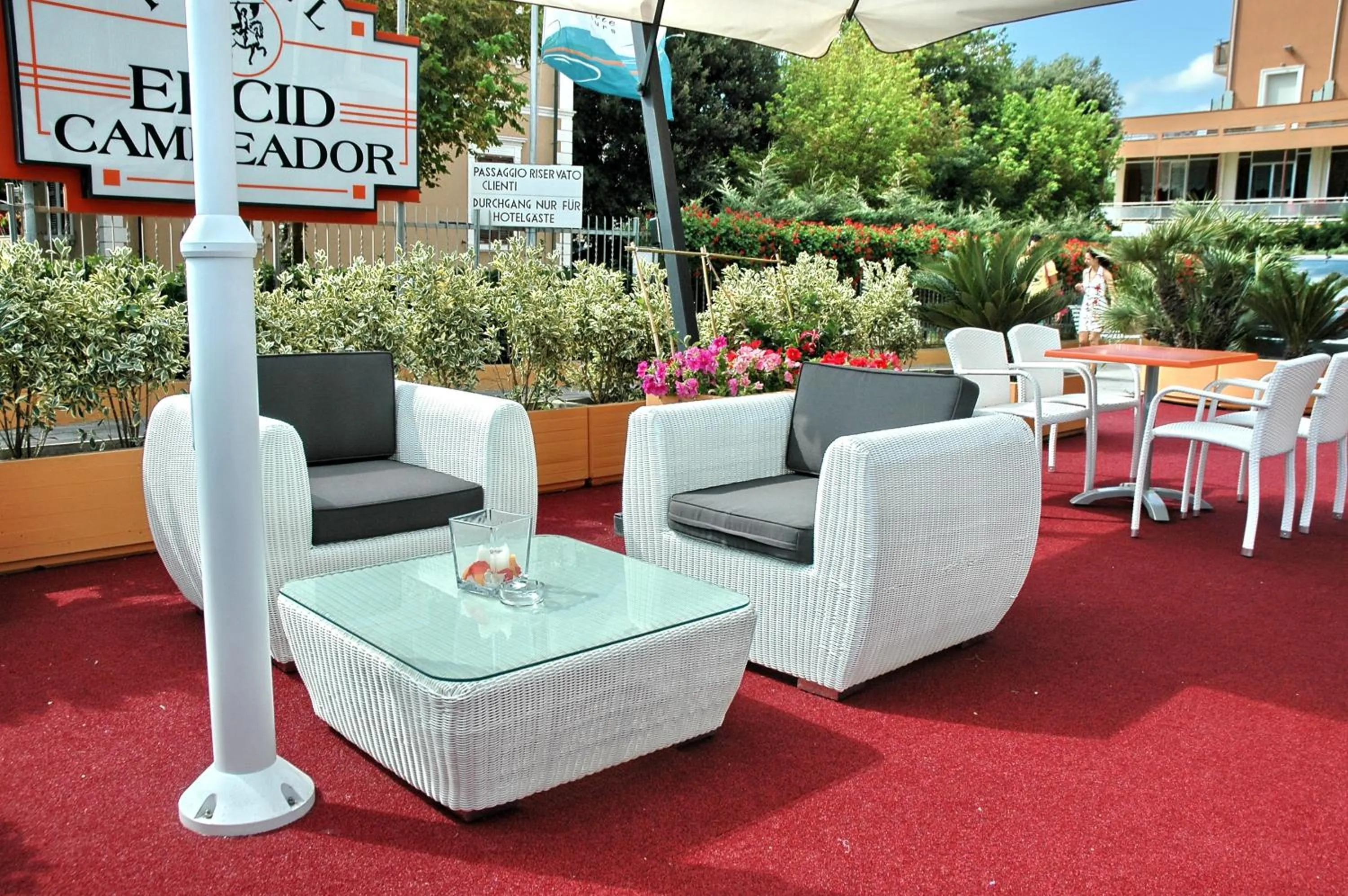 Facade/entrance in El Cid Campeador - Family Hotel