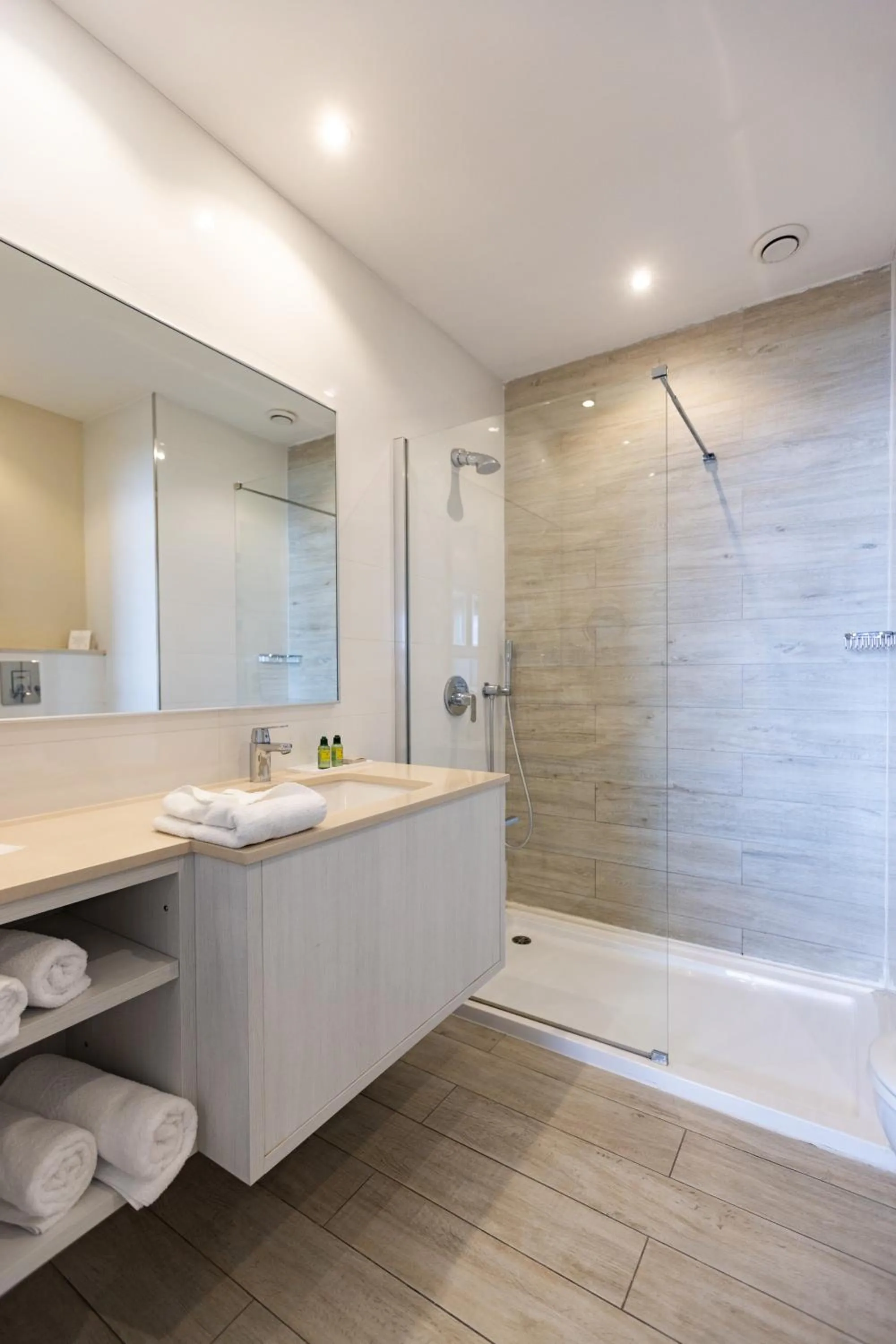 Bathroom in Salini Resort