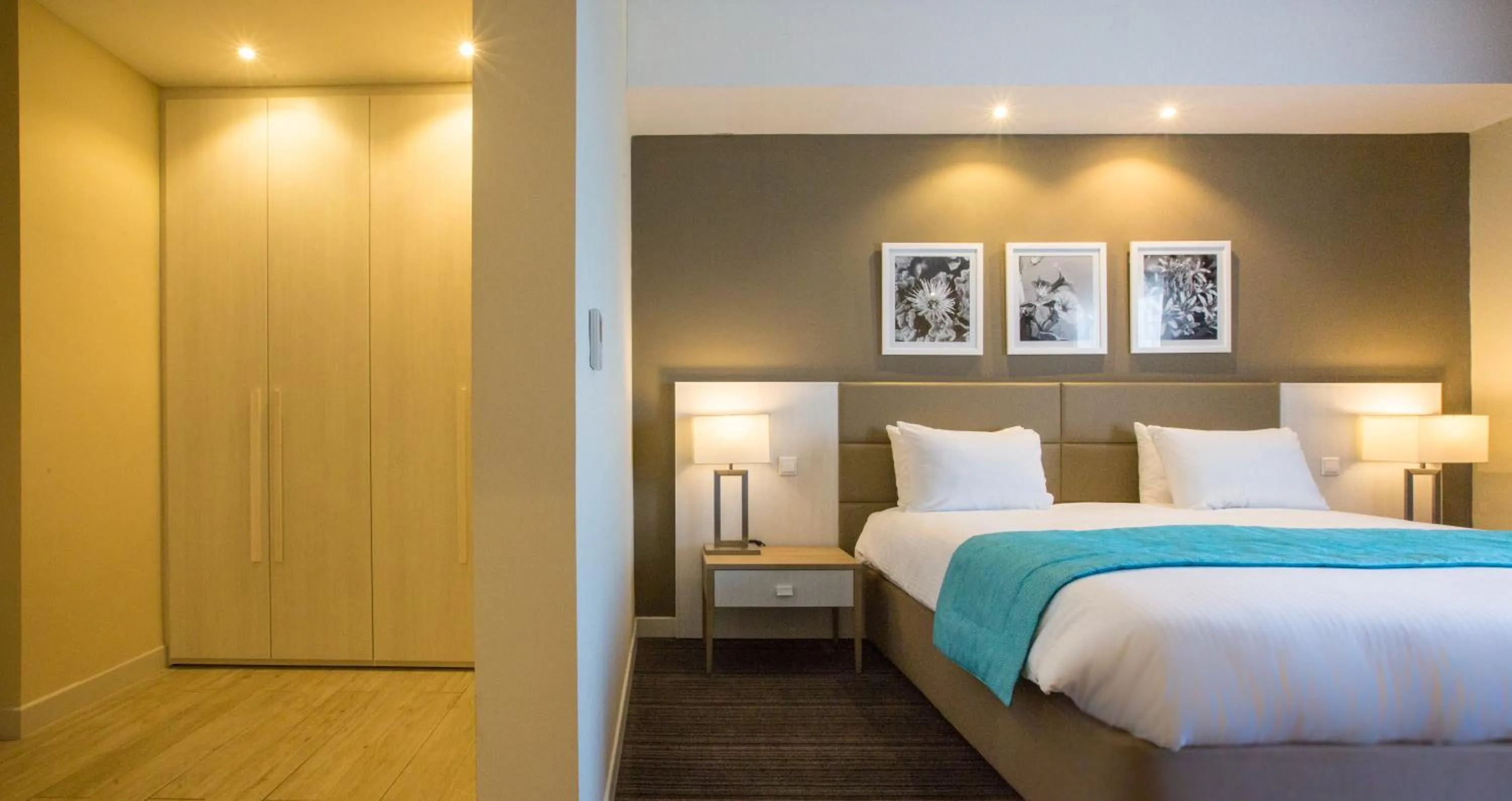 Bedroom, Bed in Salini Resort