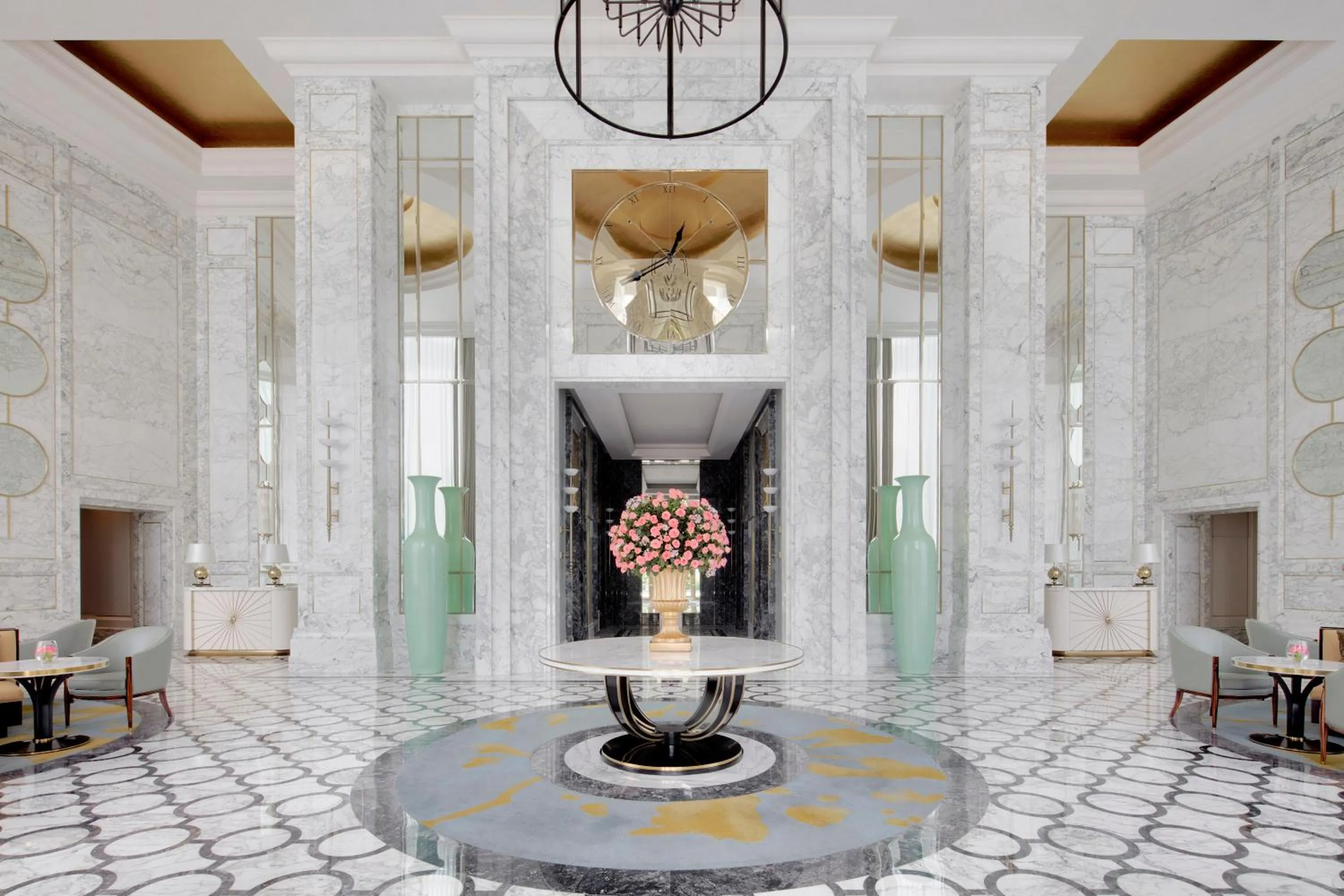 Restaurant/places to eat in The Langham Haikou