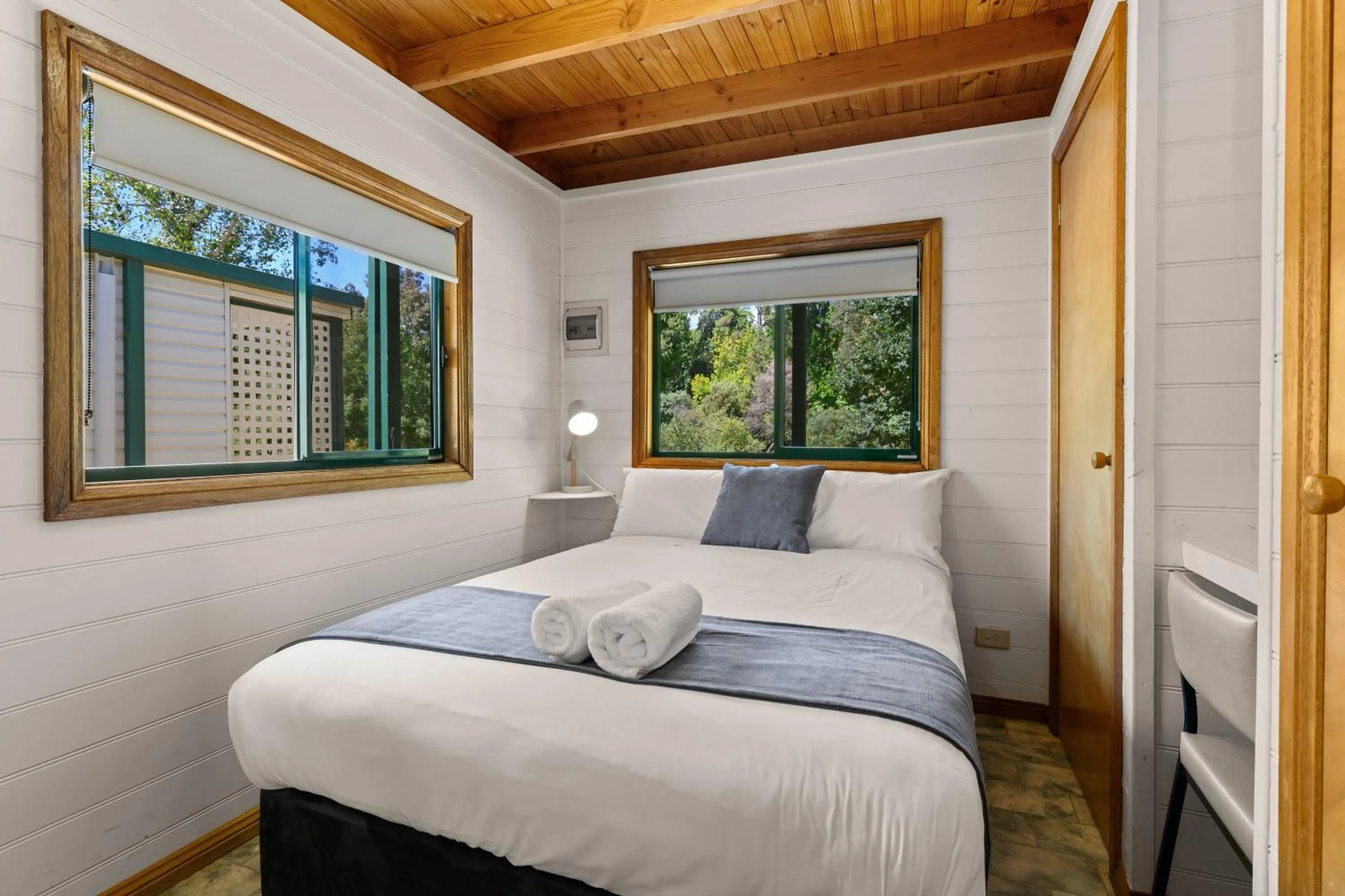 Bedroom, Bed in Bright Riverside Holiday Park