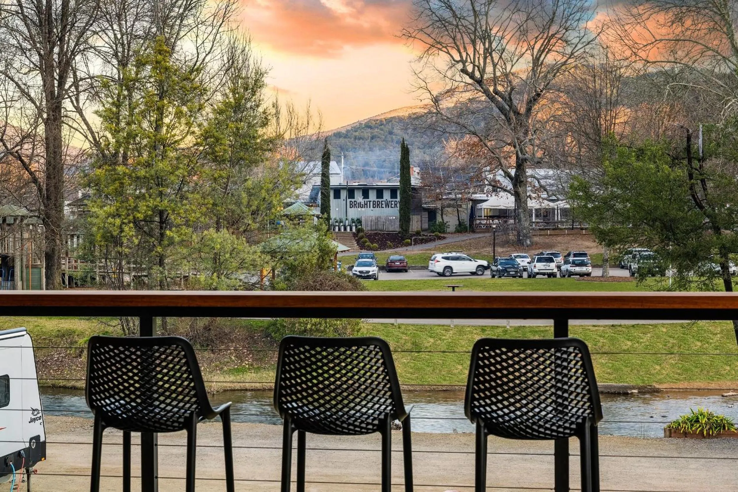 Mountain view in Bright Riverside Holiday Park