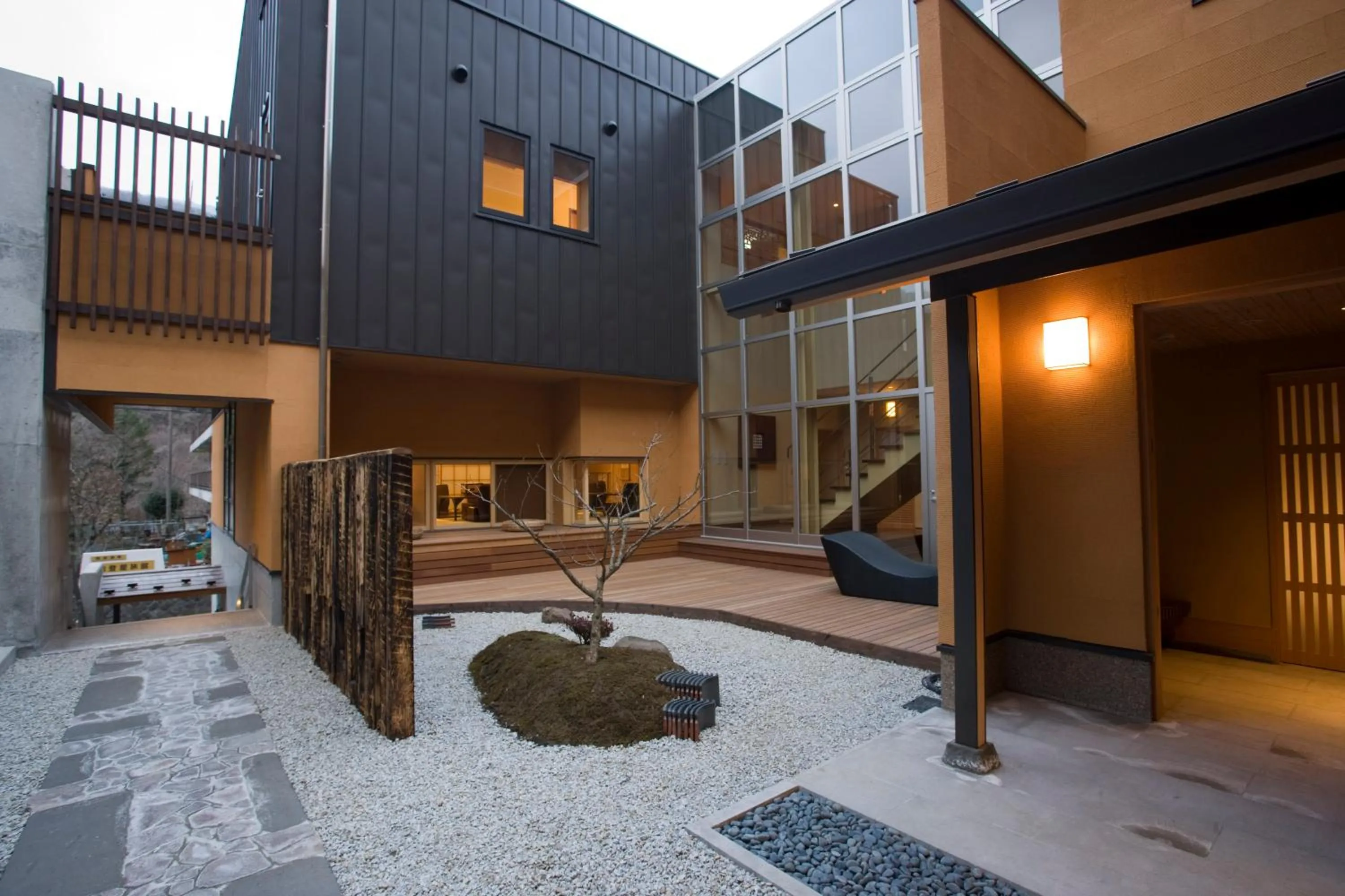 Facade/entrance in Onsen Ryokan Yamaki